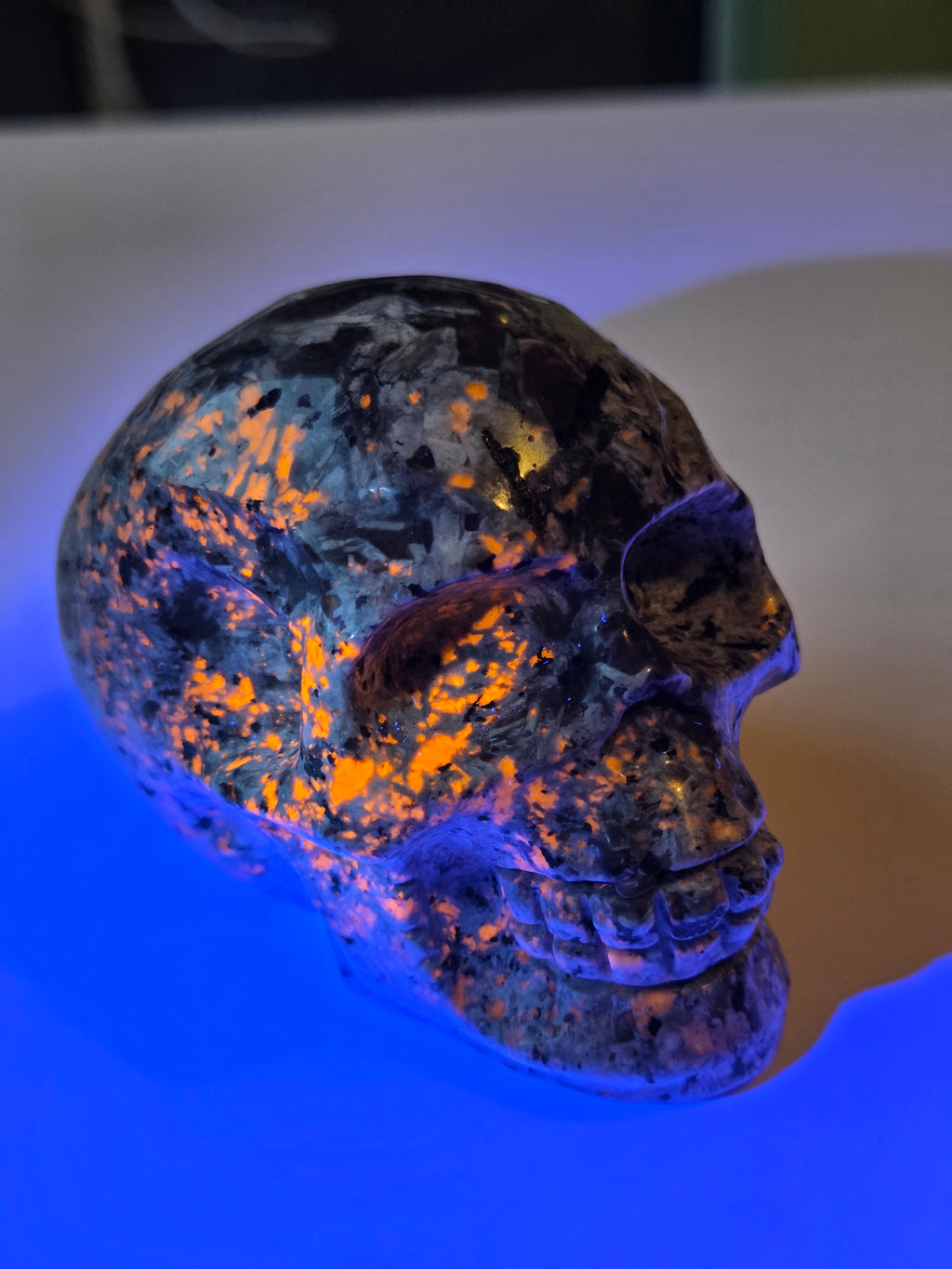 Large Yooperlite crystal skull