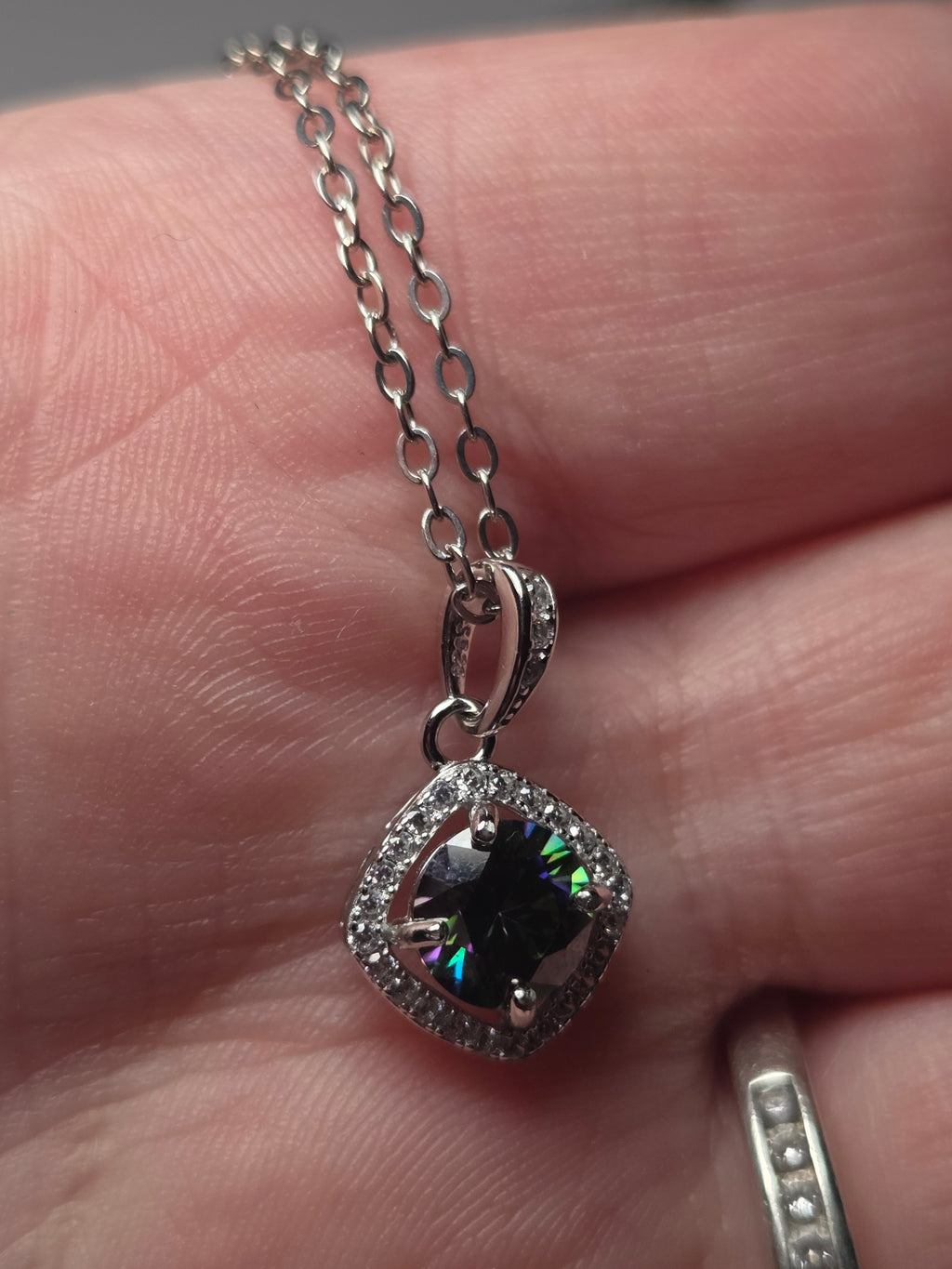 One Carrot Moissonite Diamond necklace with certificate