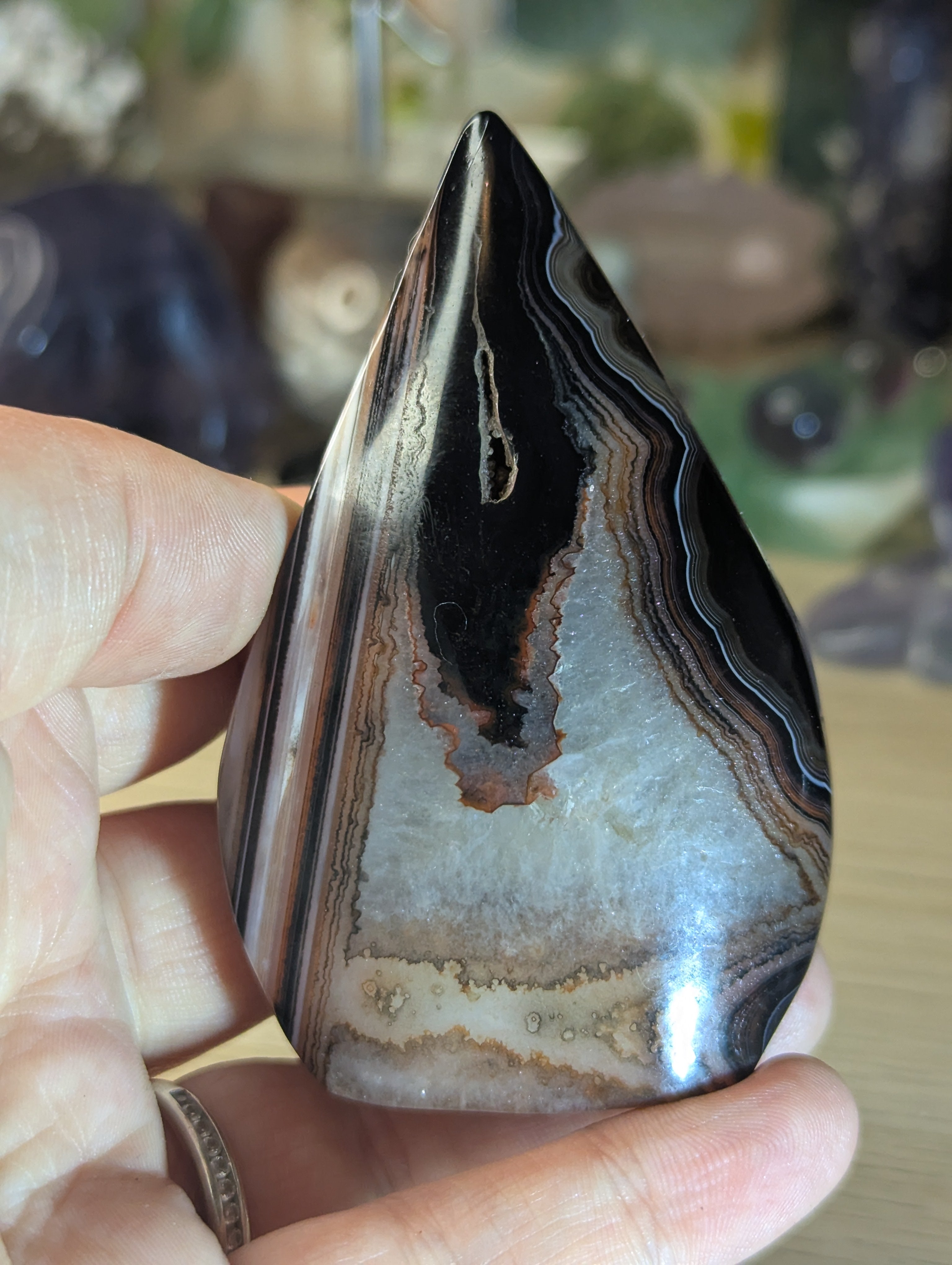 Sardonyx crystal Tear drop carving