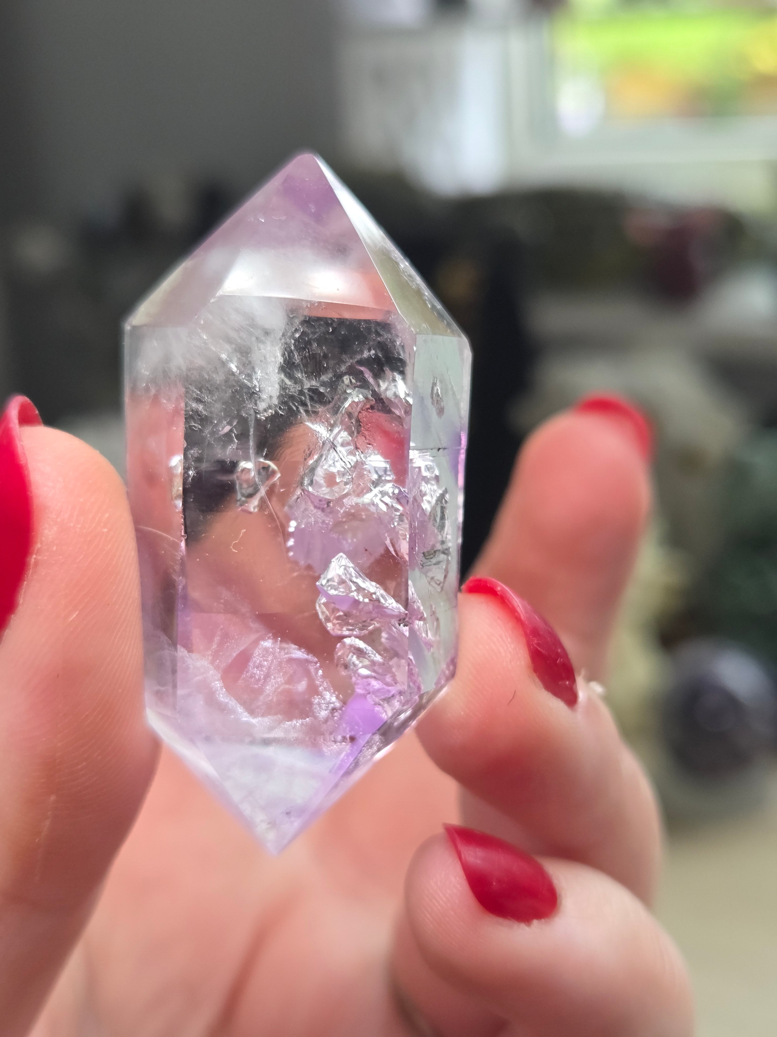 Amethyst Grade AAAA  Enhydro crystal DT