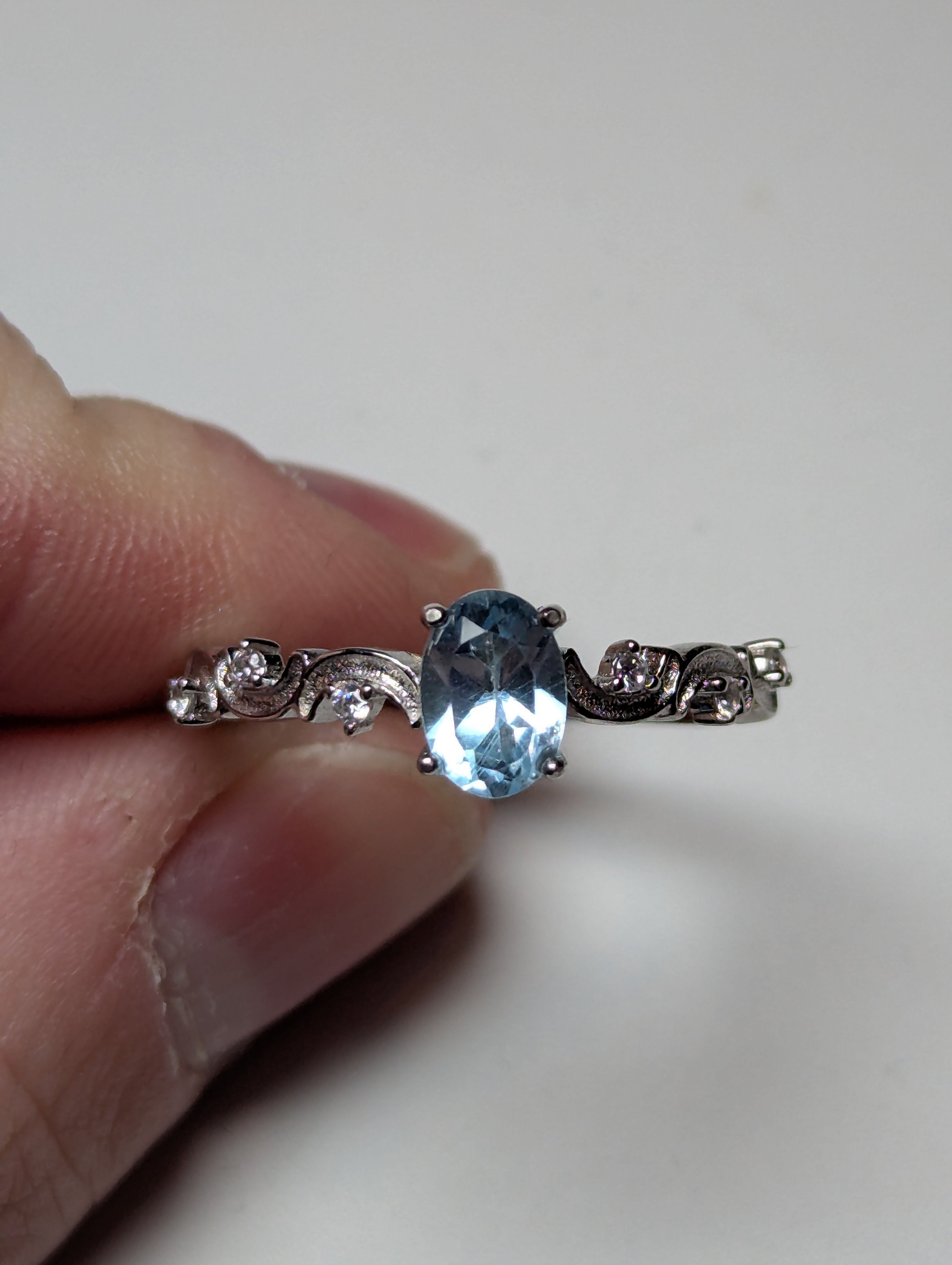 1 Carrot Aquamarine crystal Adjustable ring