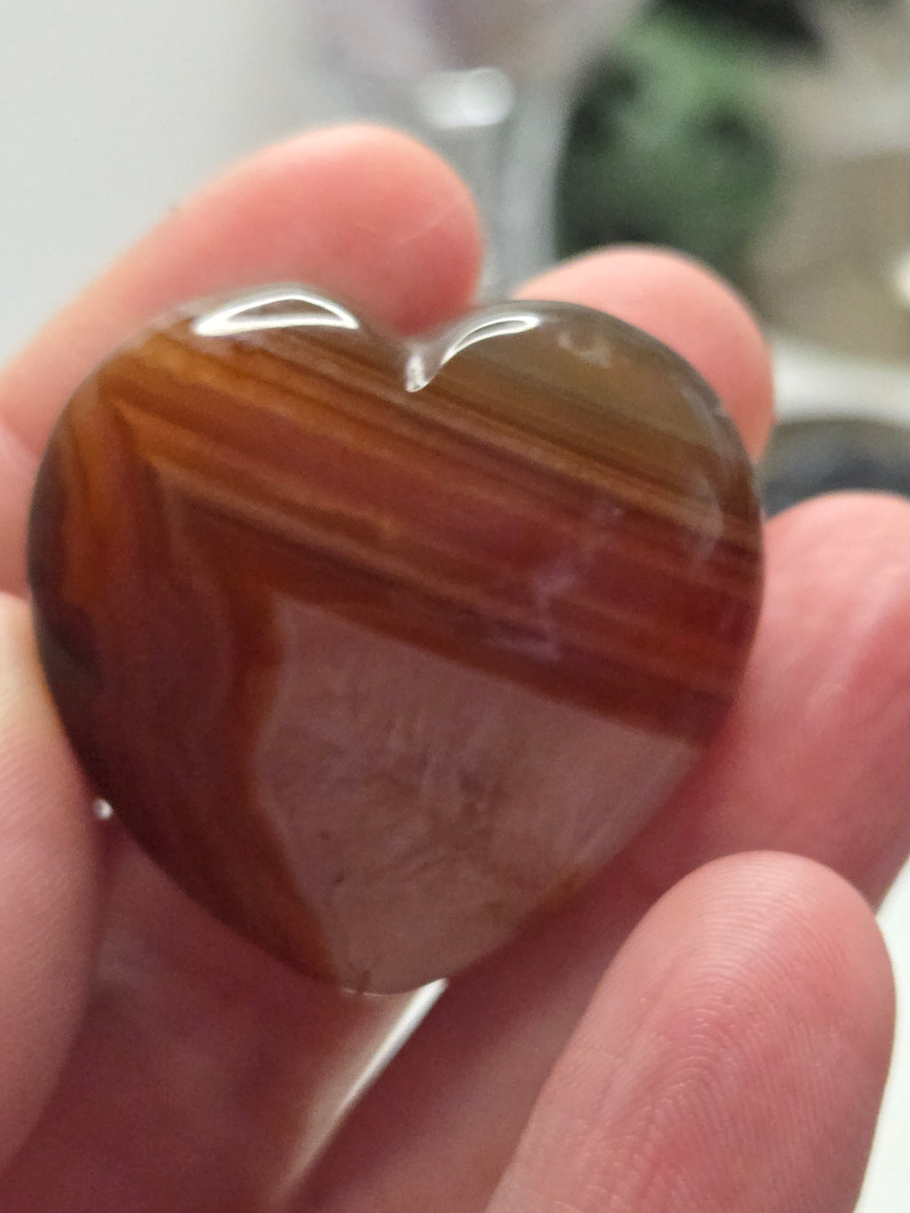 Carnelian crystal heart carving