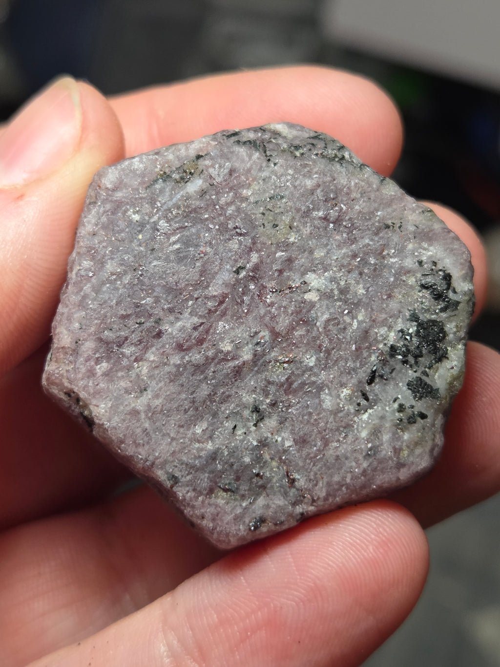 Natural ruby in raw form comes with case