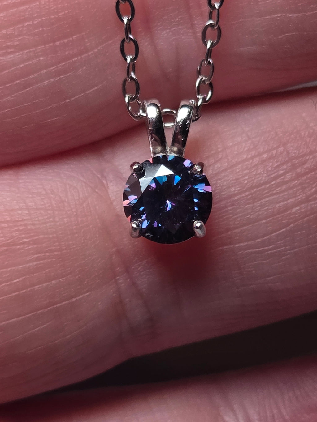 Purple Moissanite 2Carot diamond Necklace