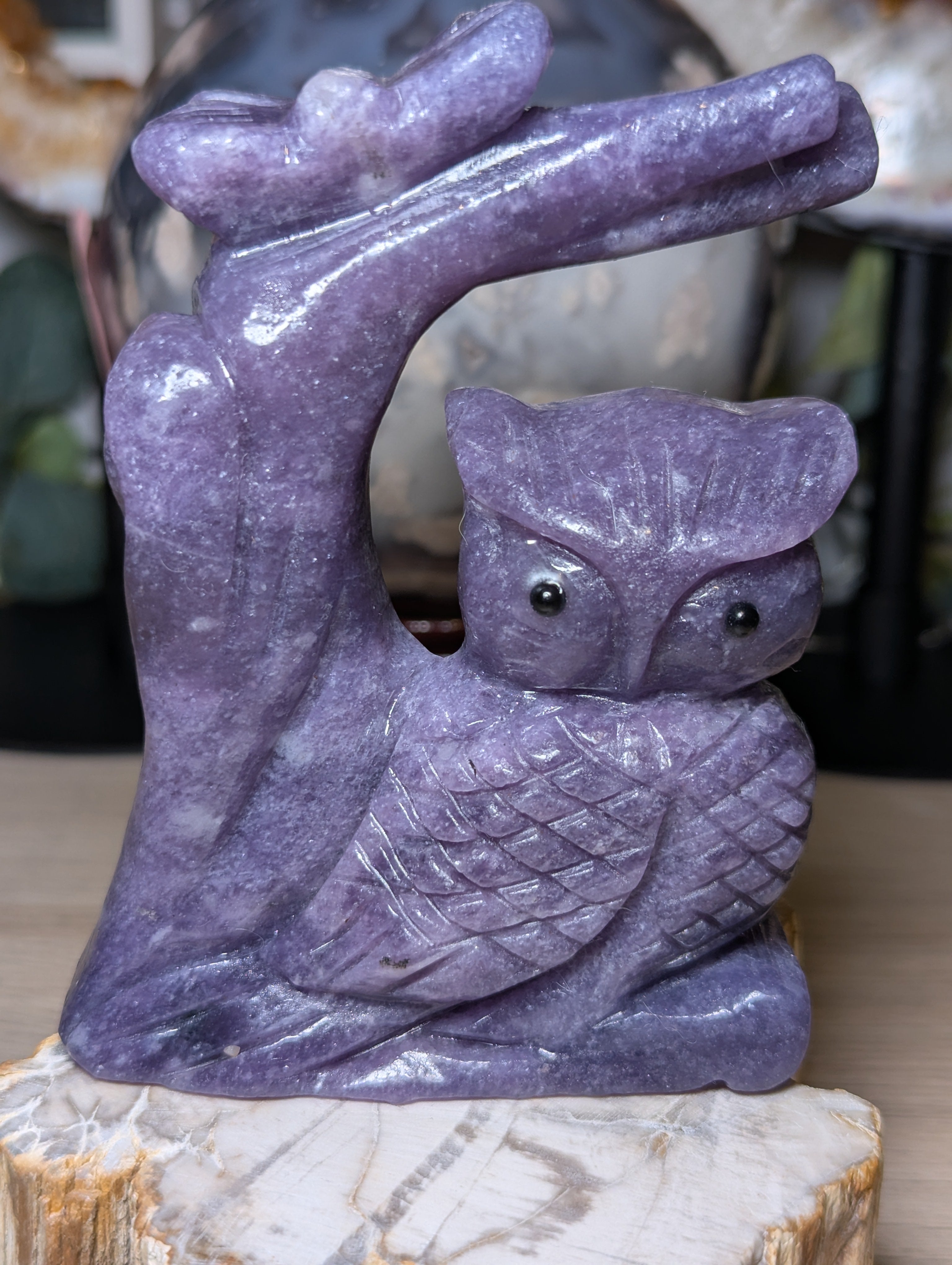 Lepidolite crystal owl with butterfly carving