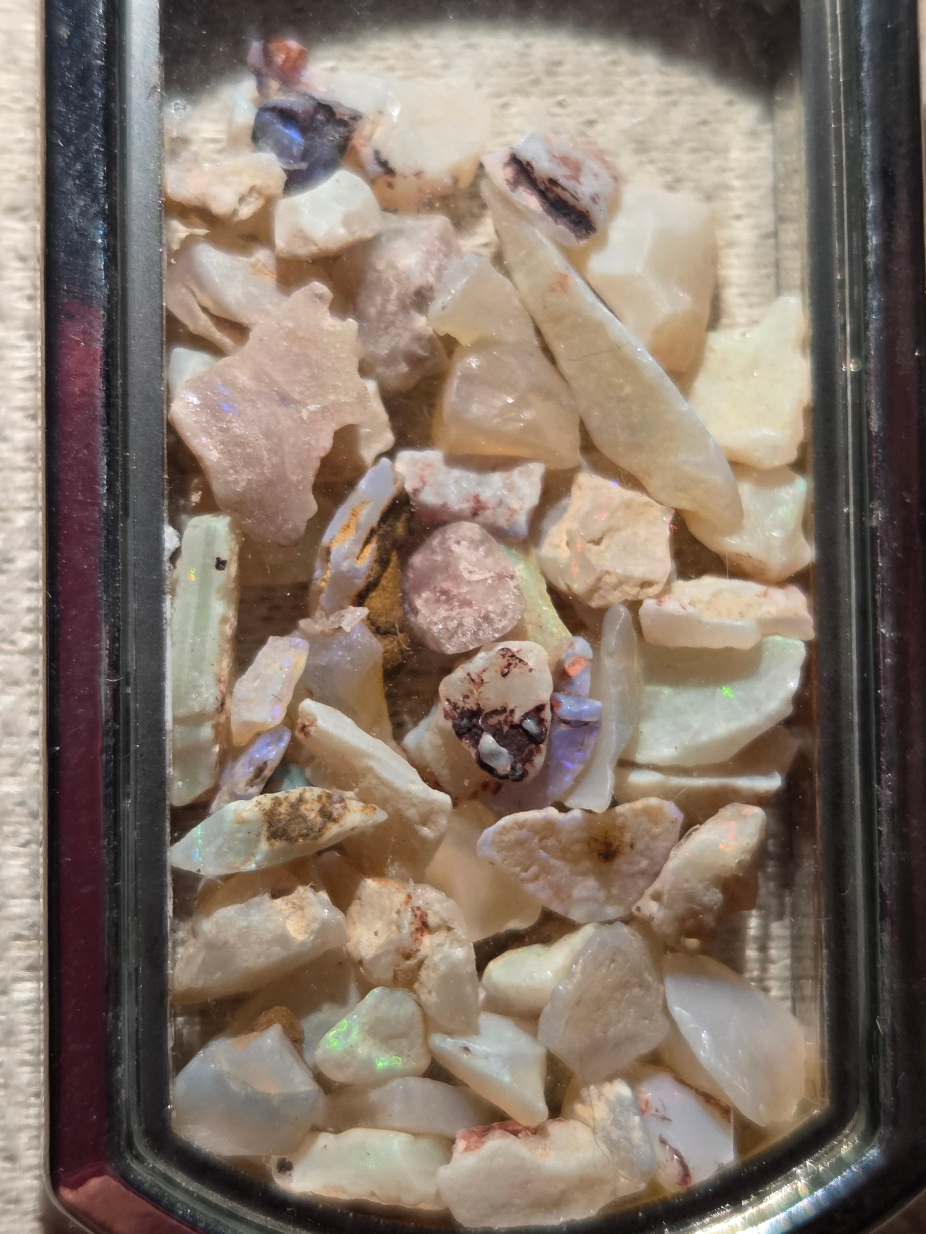 Beautiful  elegant  opal chips in silver glass case necklace