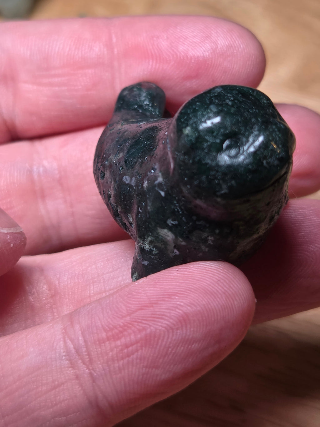 Green Moss Agate crystal Seel carving