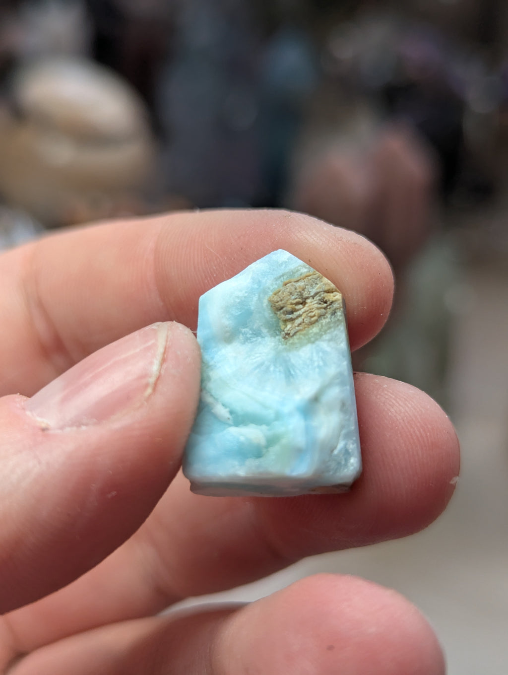Mini Larimar tower