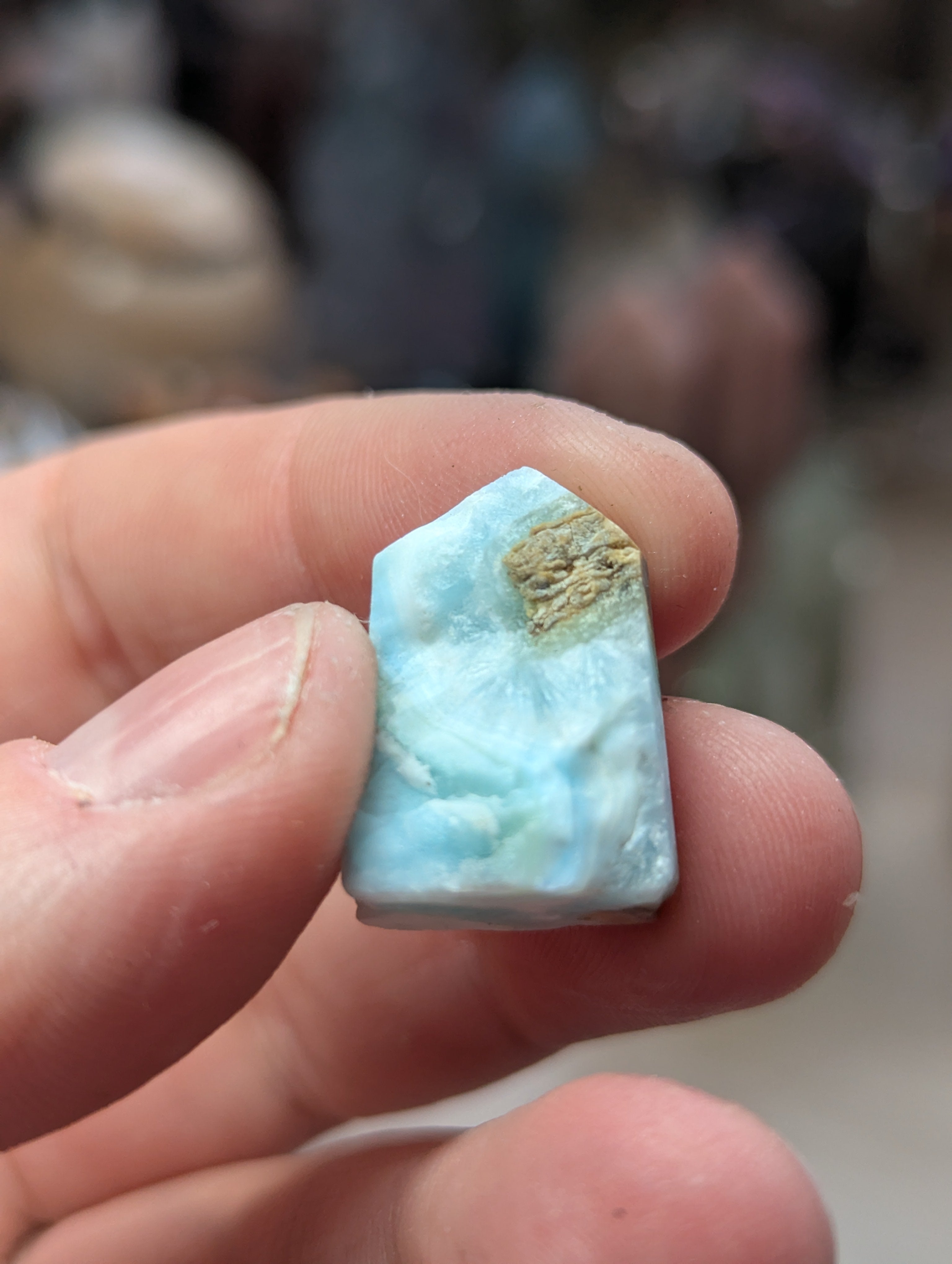 Mini Larimar tower