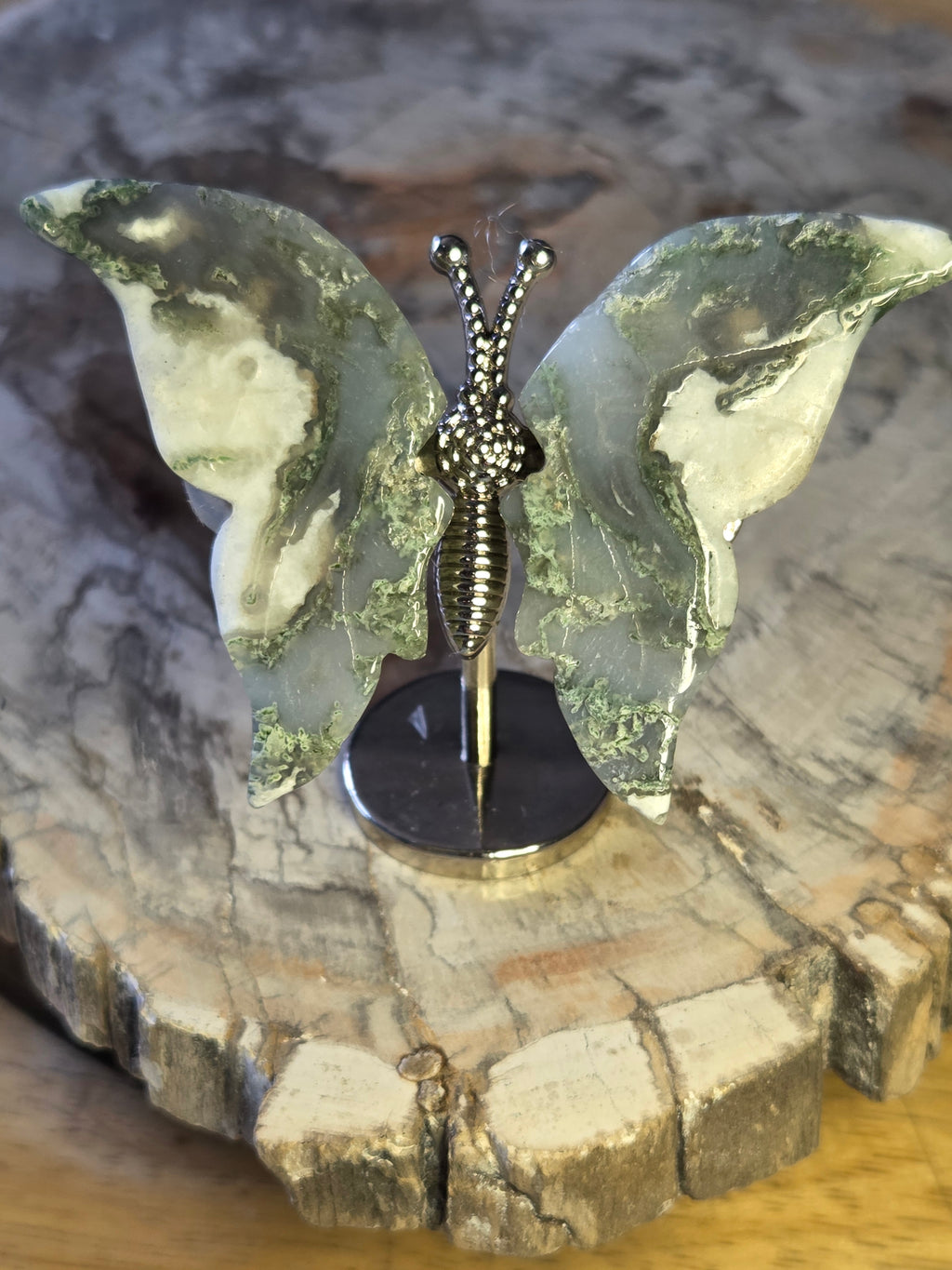 Moss agate crystal butterfly carving
