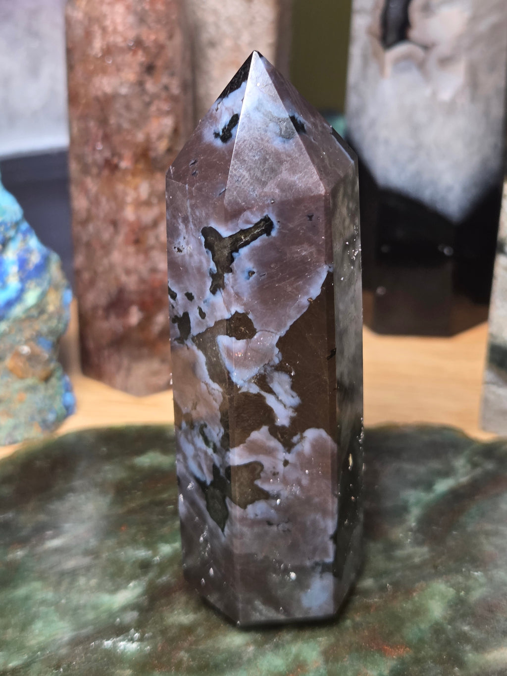 Ingabro Gabbro crystal tower carving