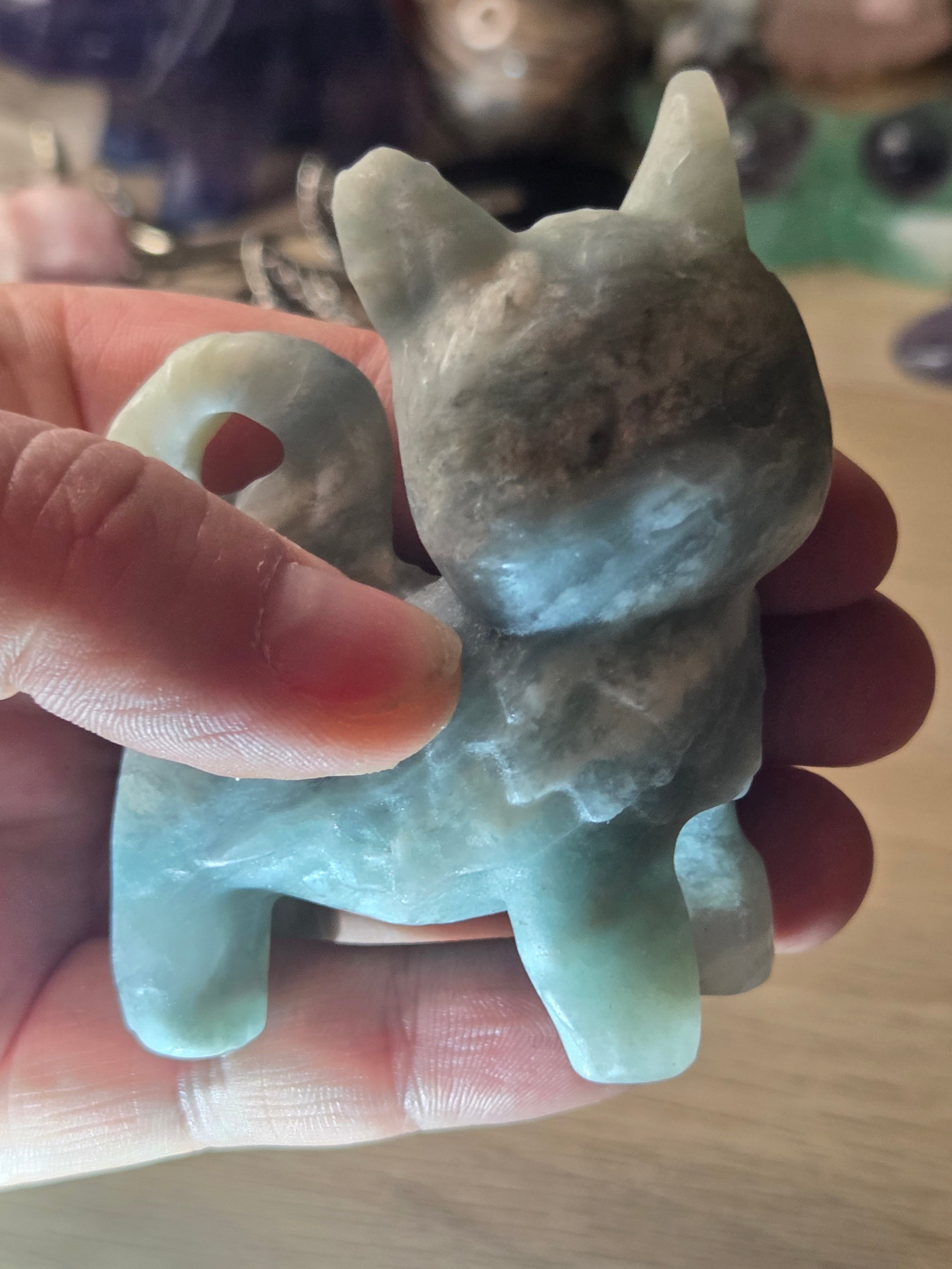 Blue jade crystal cat carving
