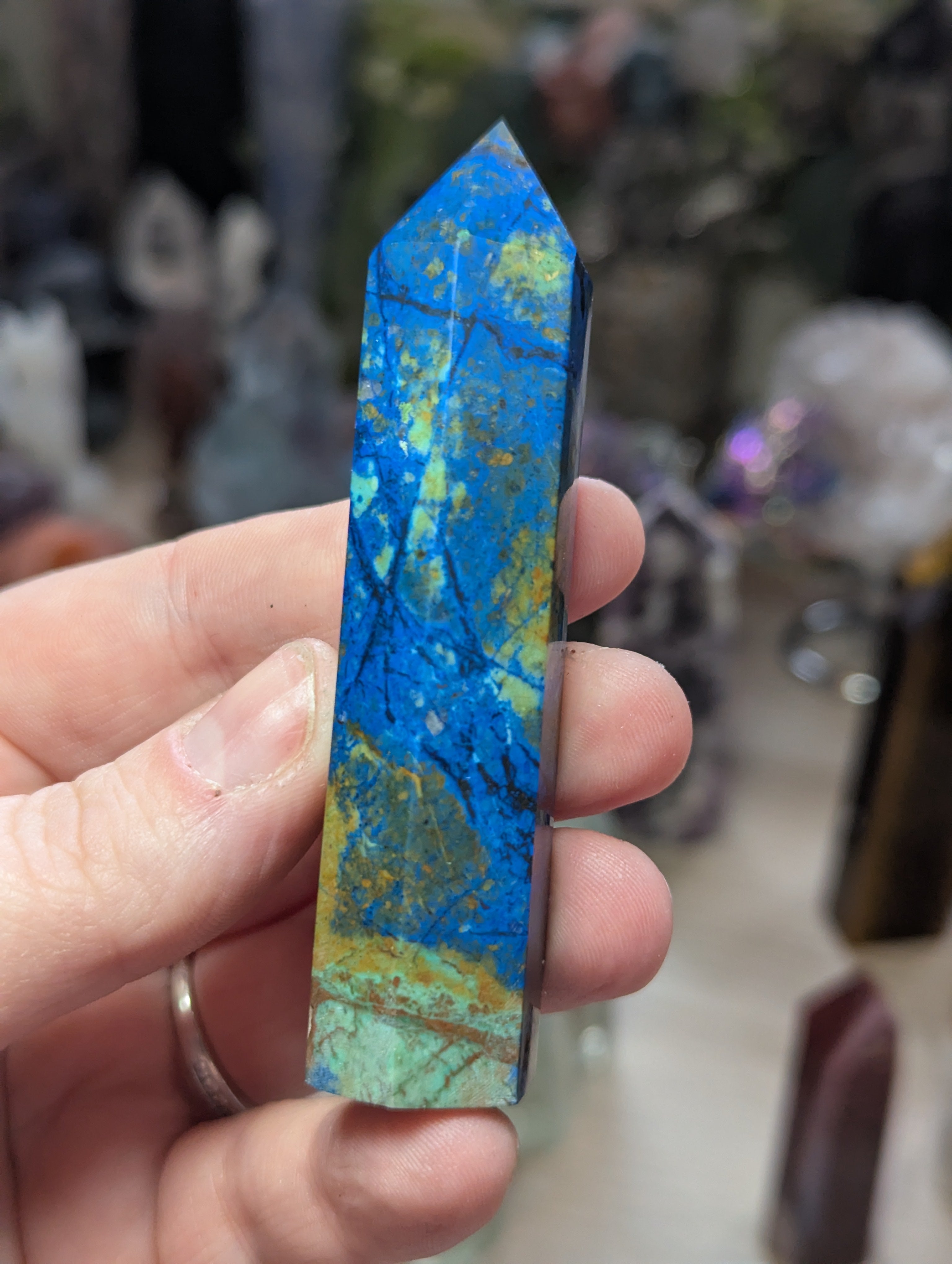 Crycecola crystal tower carving