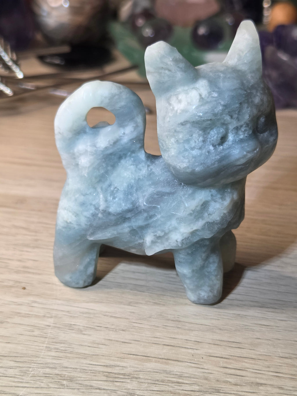 Blue jade crystal cat carving