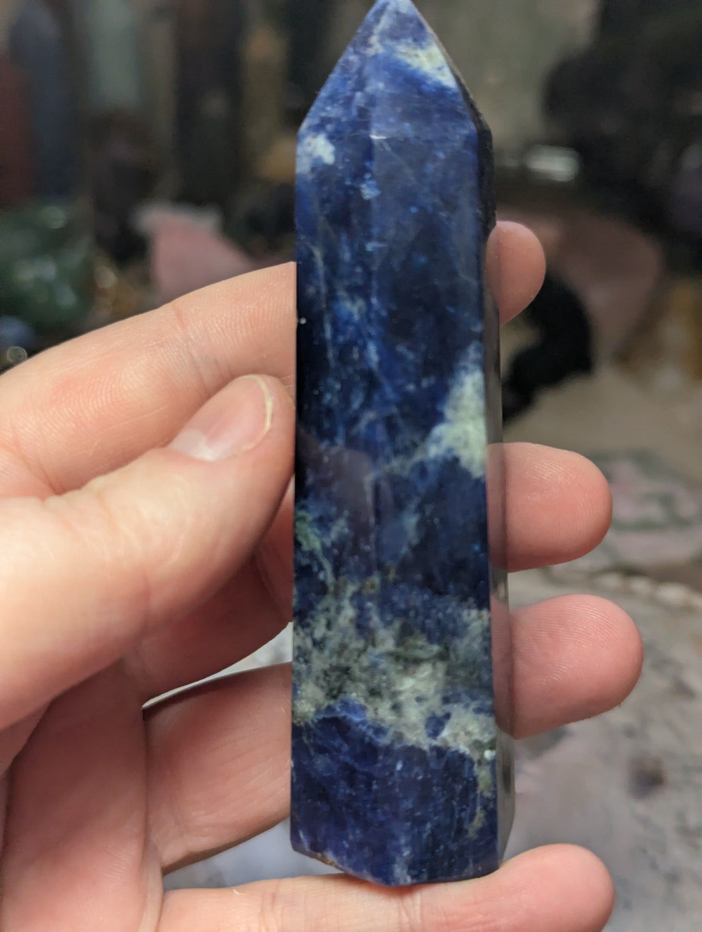 Crystal sodalite crystal tower