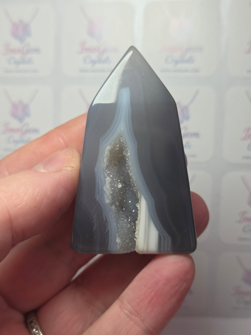 Stunning duzy agate crystal tower