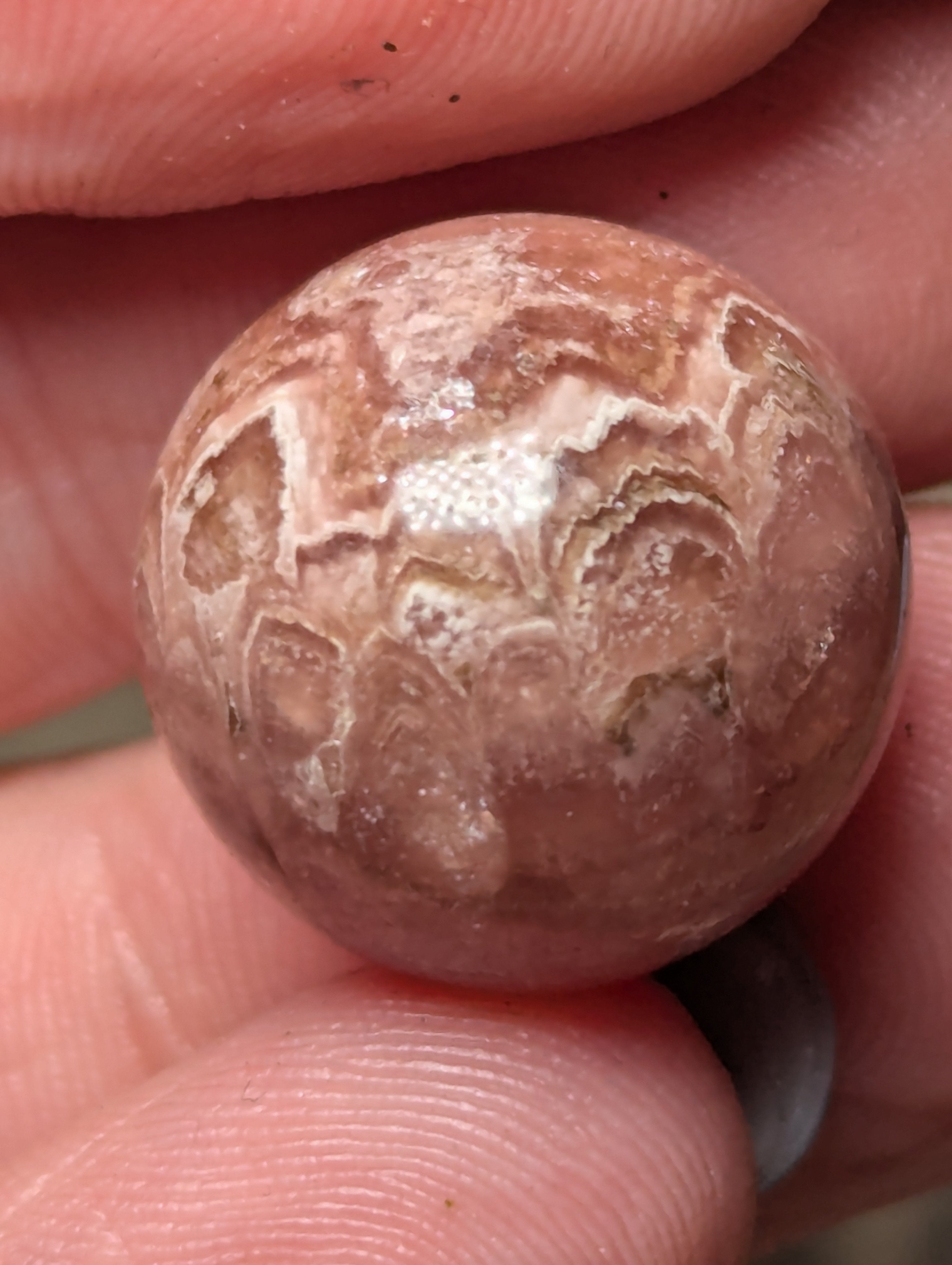 Rhodacrosite crystal spheres
