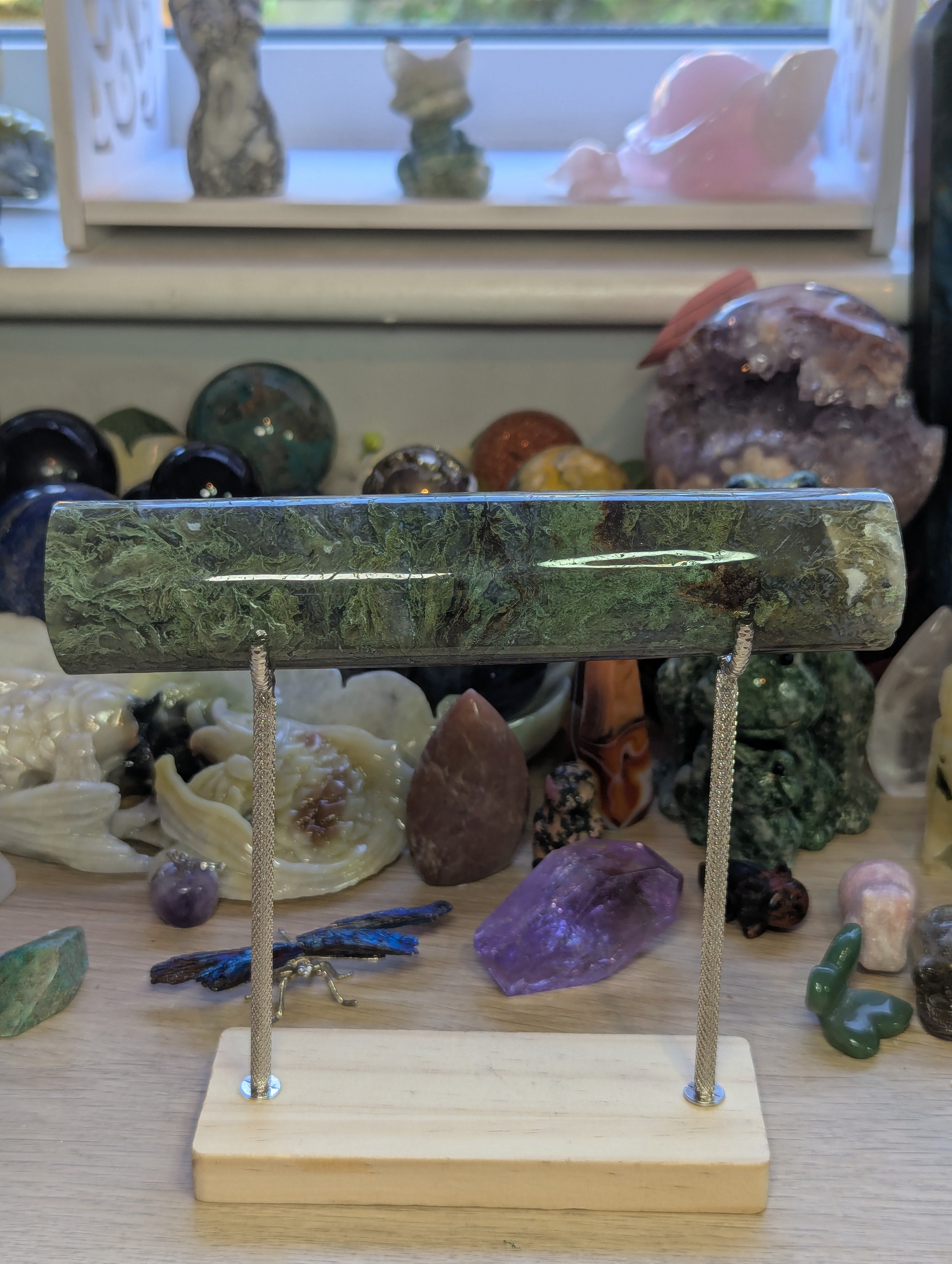 Moss agate crystal bracelet stand