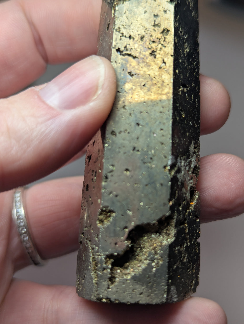 Pyrite crystal tower carving