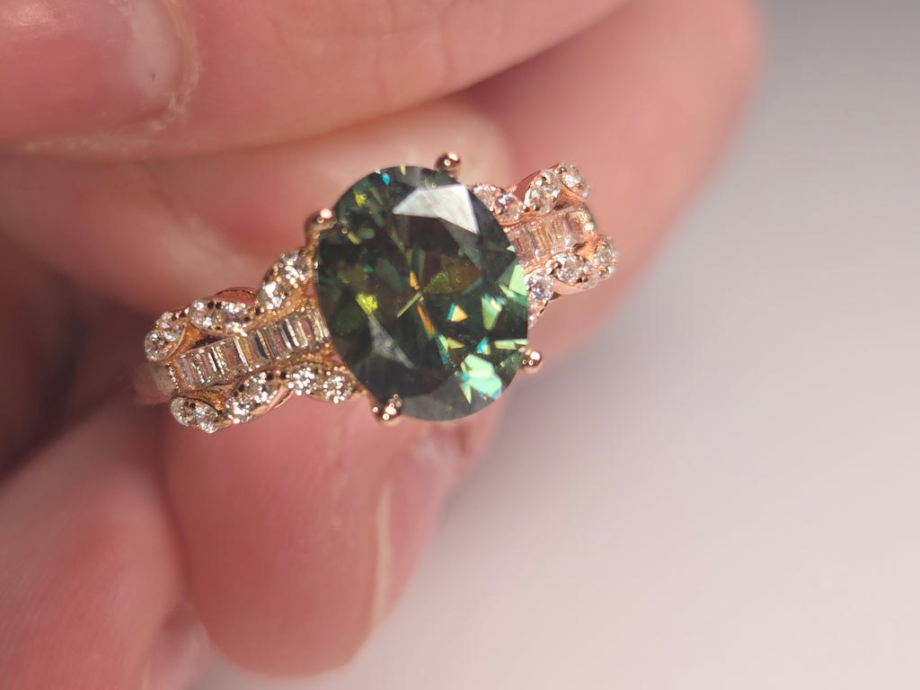 2 carot Moissonite Diamond s295 Adjustable ring