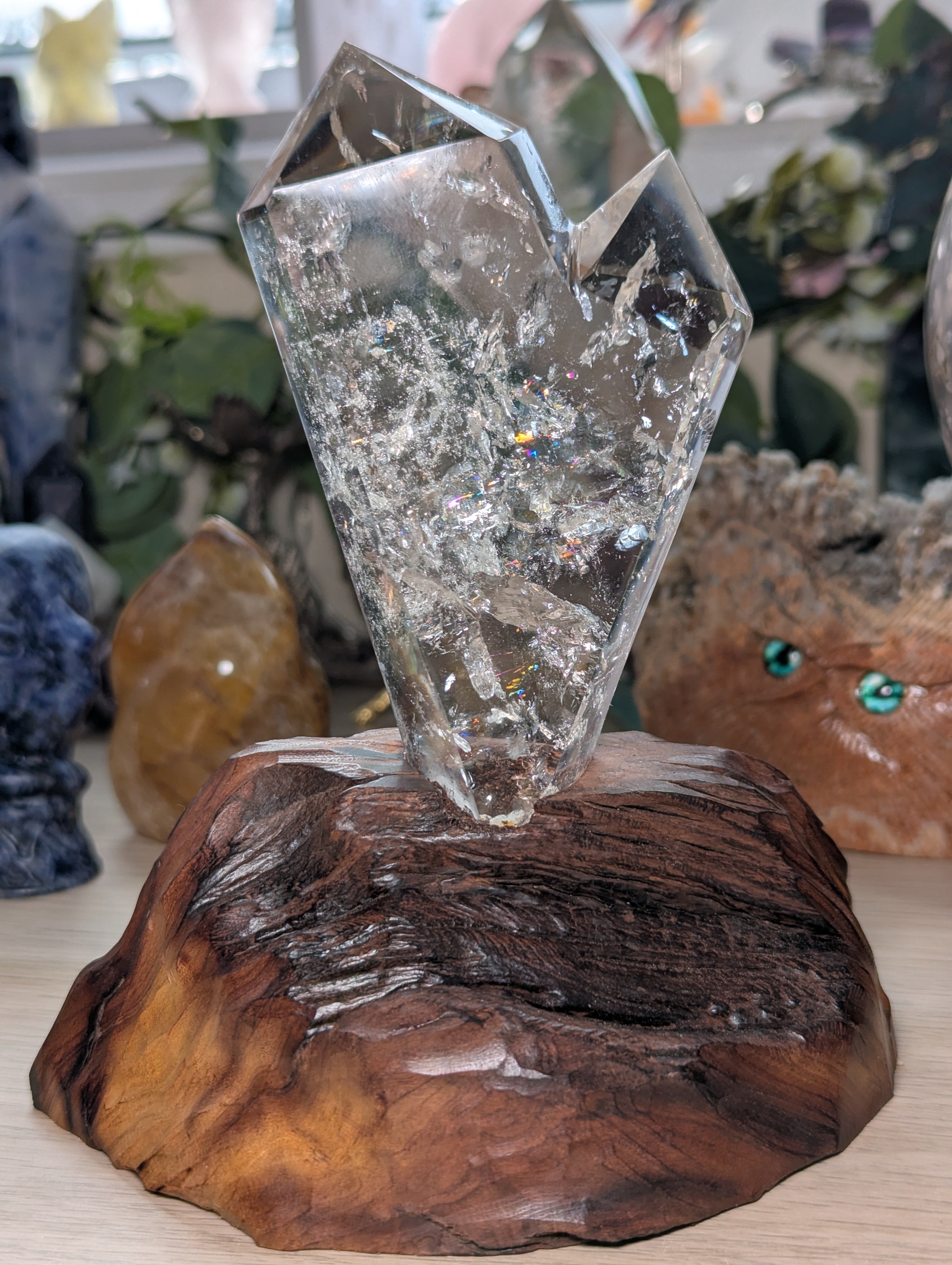 Grade AAAA Clear quartz dual tower carving