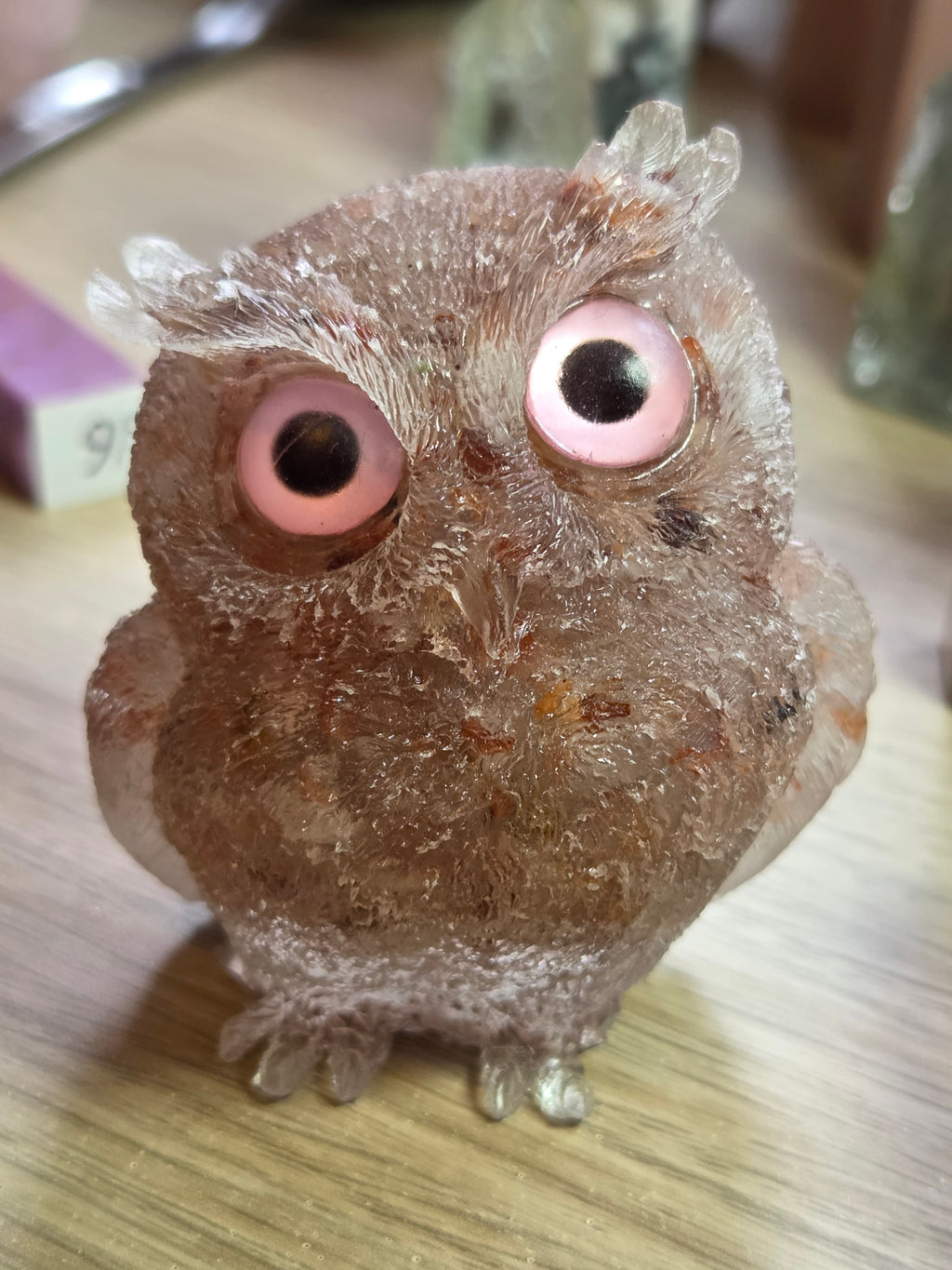 Resin owls fire quartz or flourite