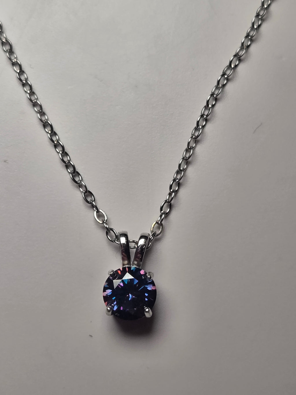Purple Moissanite 2Carot diamond Necklace