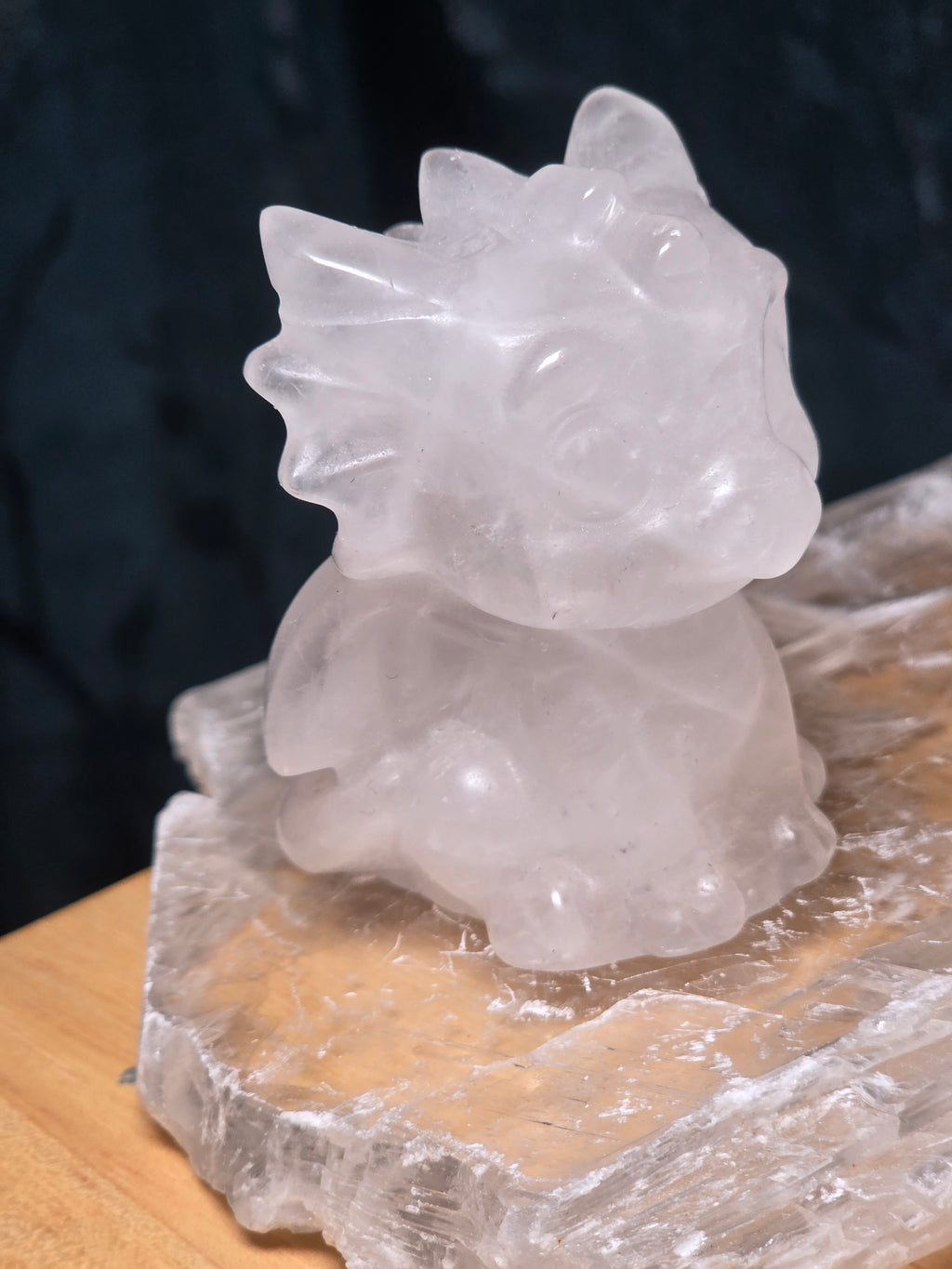 Clear quartz crystal dragon carving