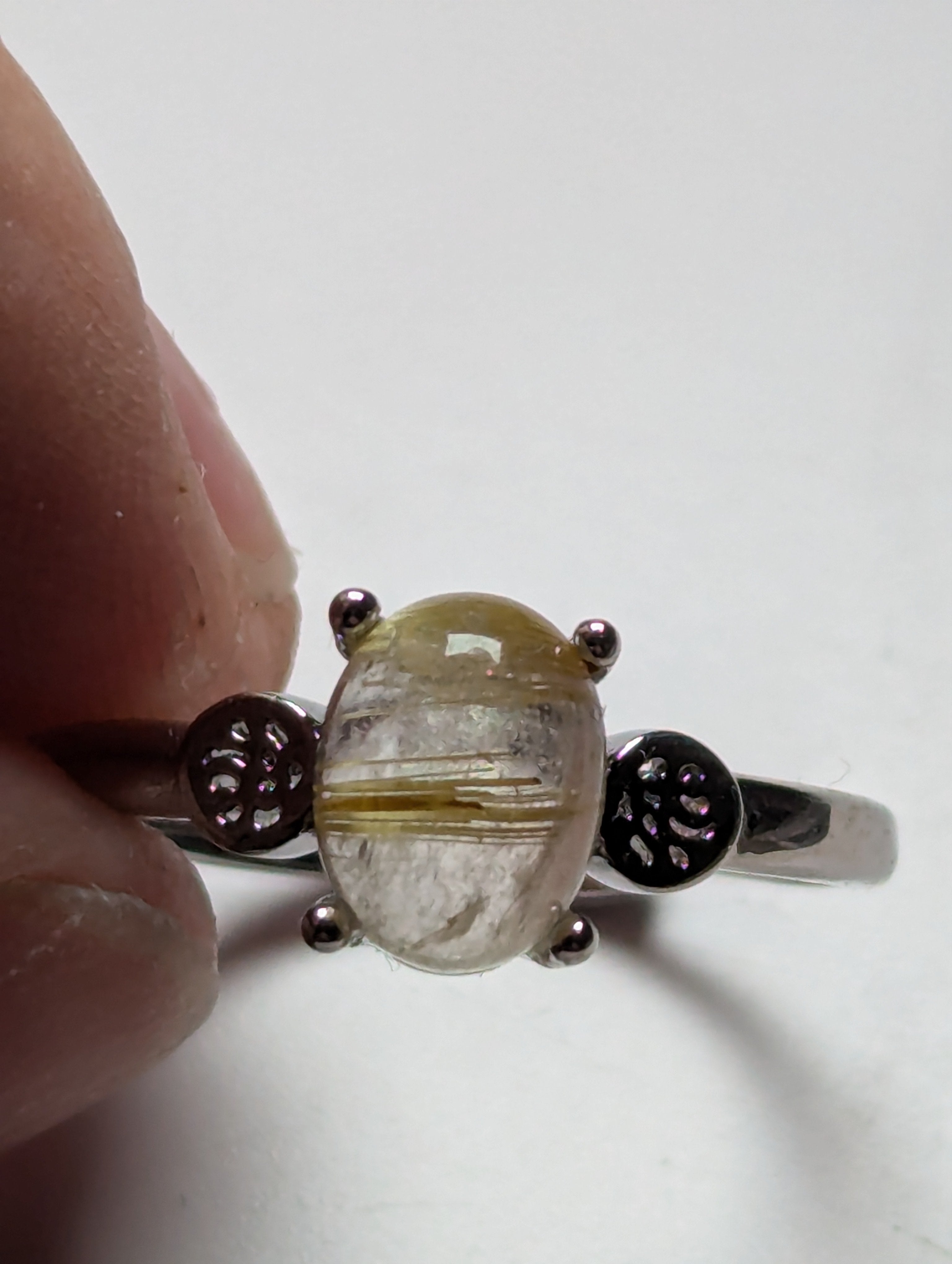 1 x Golden Rutlile crystal Adjustable ring stainless steel