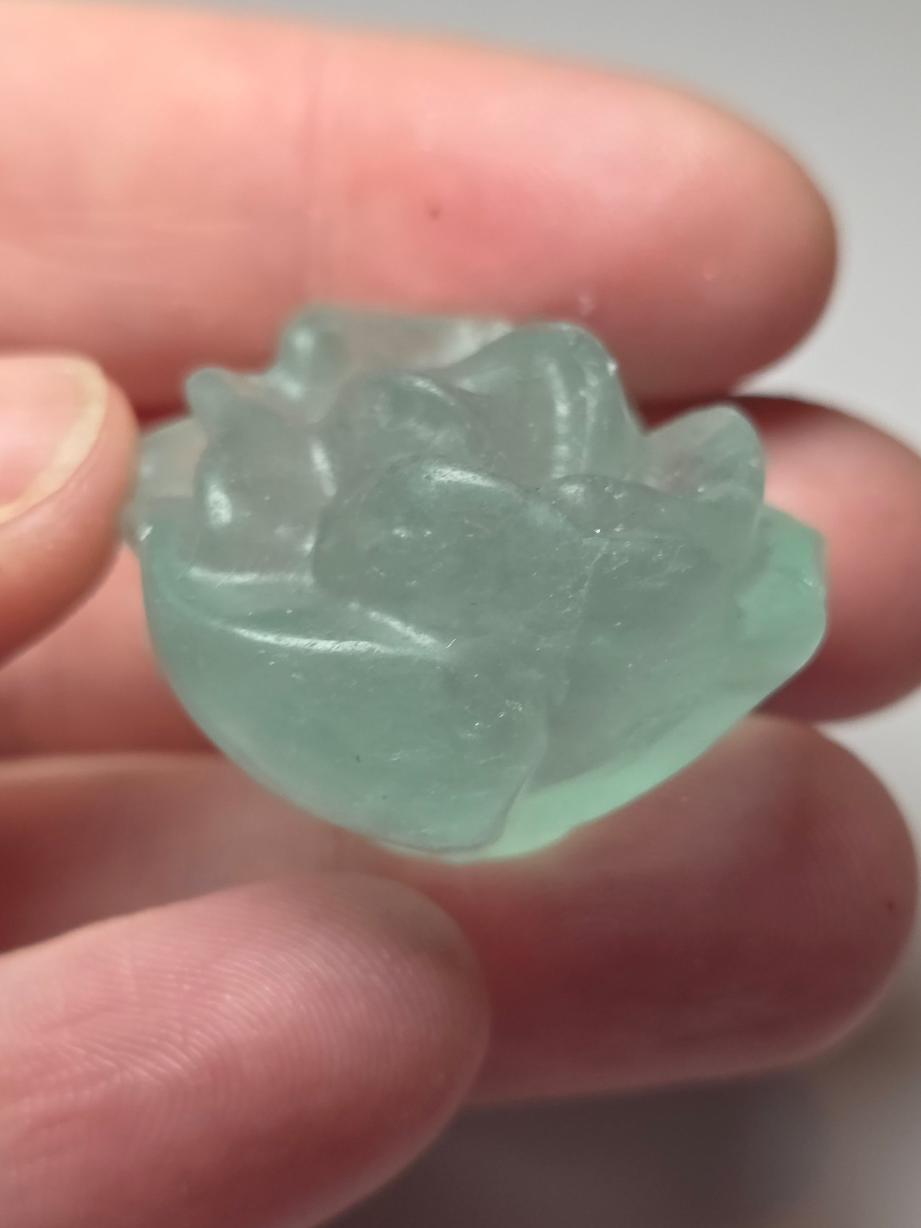 Green flouite crystal flower carving