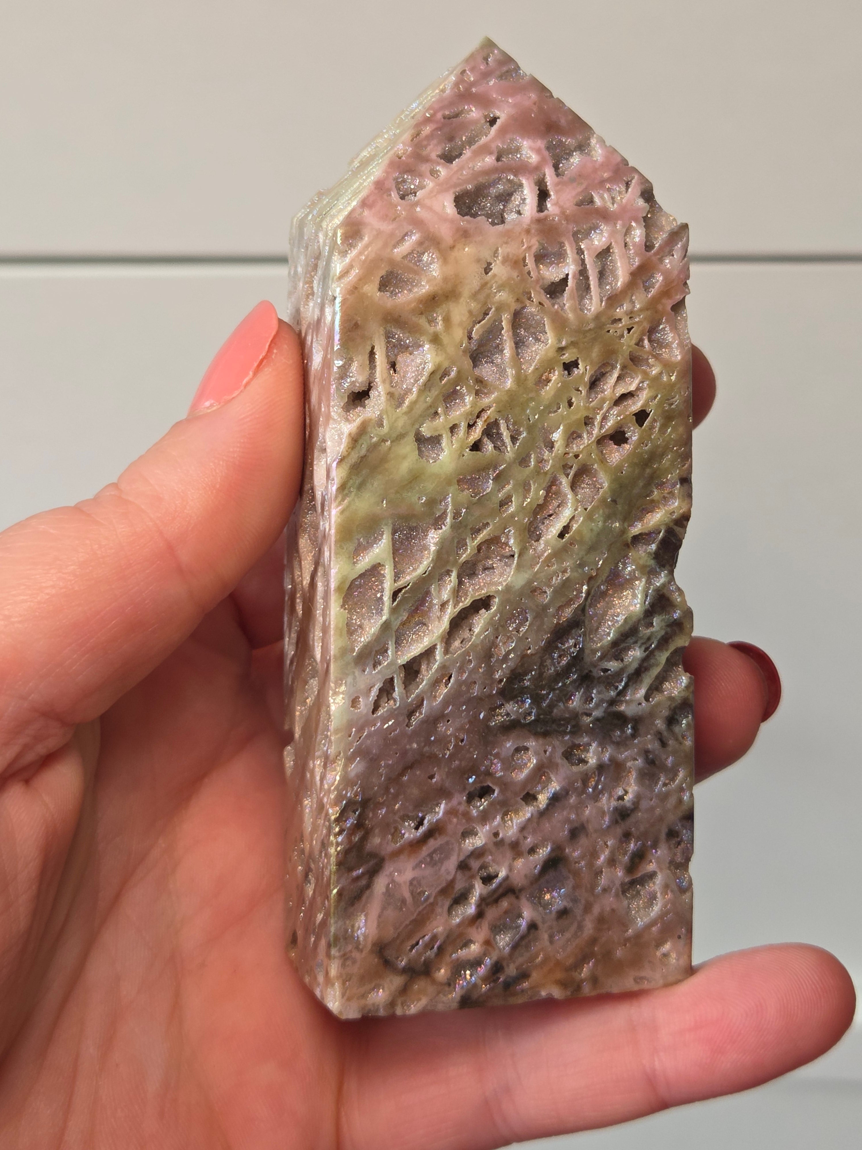 Aura Sphelerite crystal tower