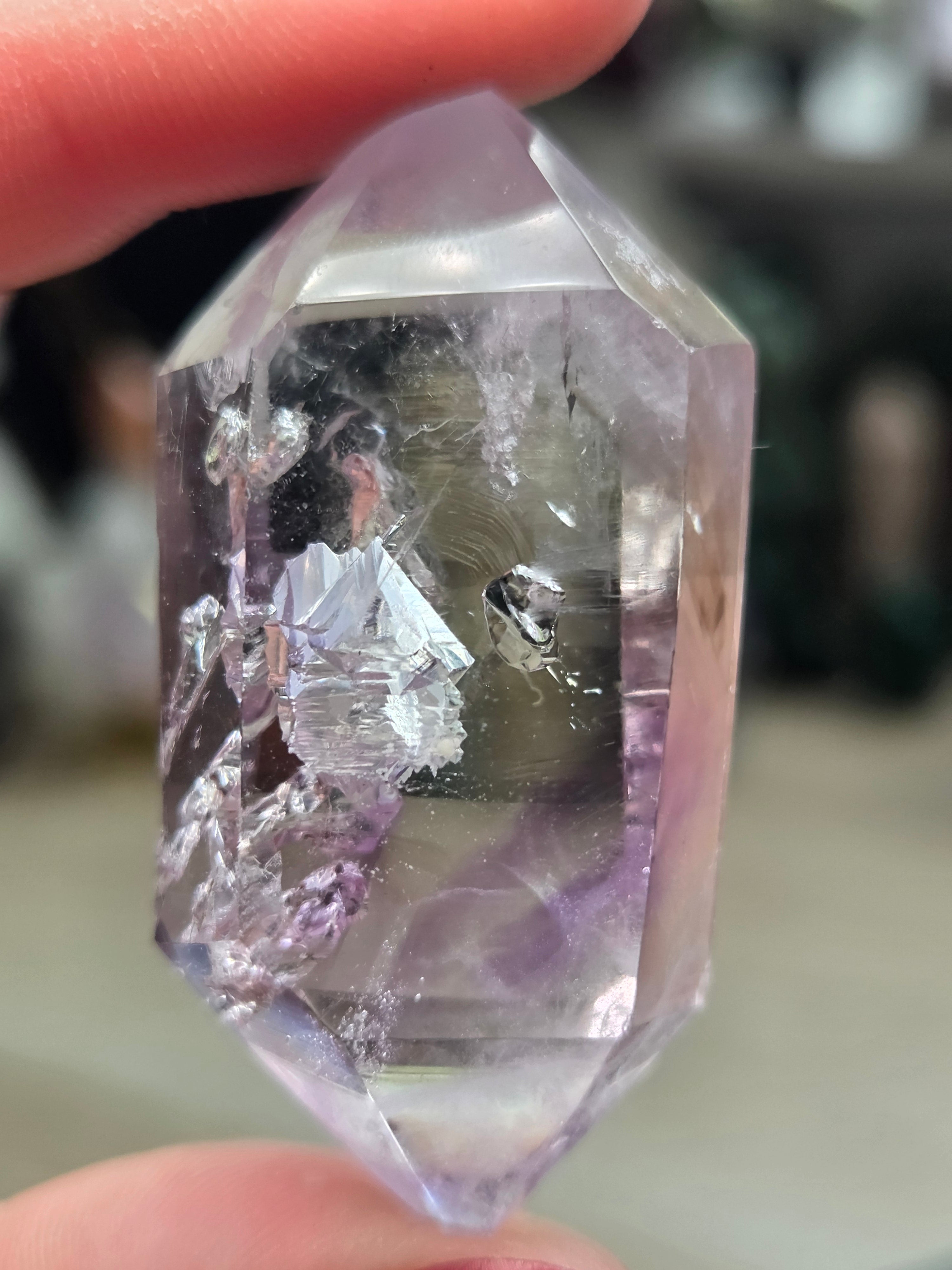 Amethyst Grade AAAA  Enhydro crystal DT