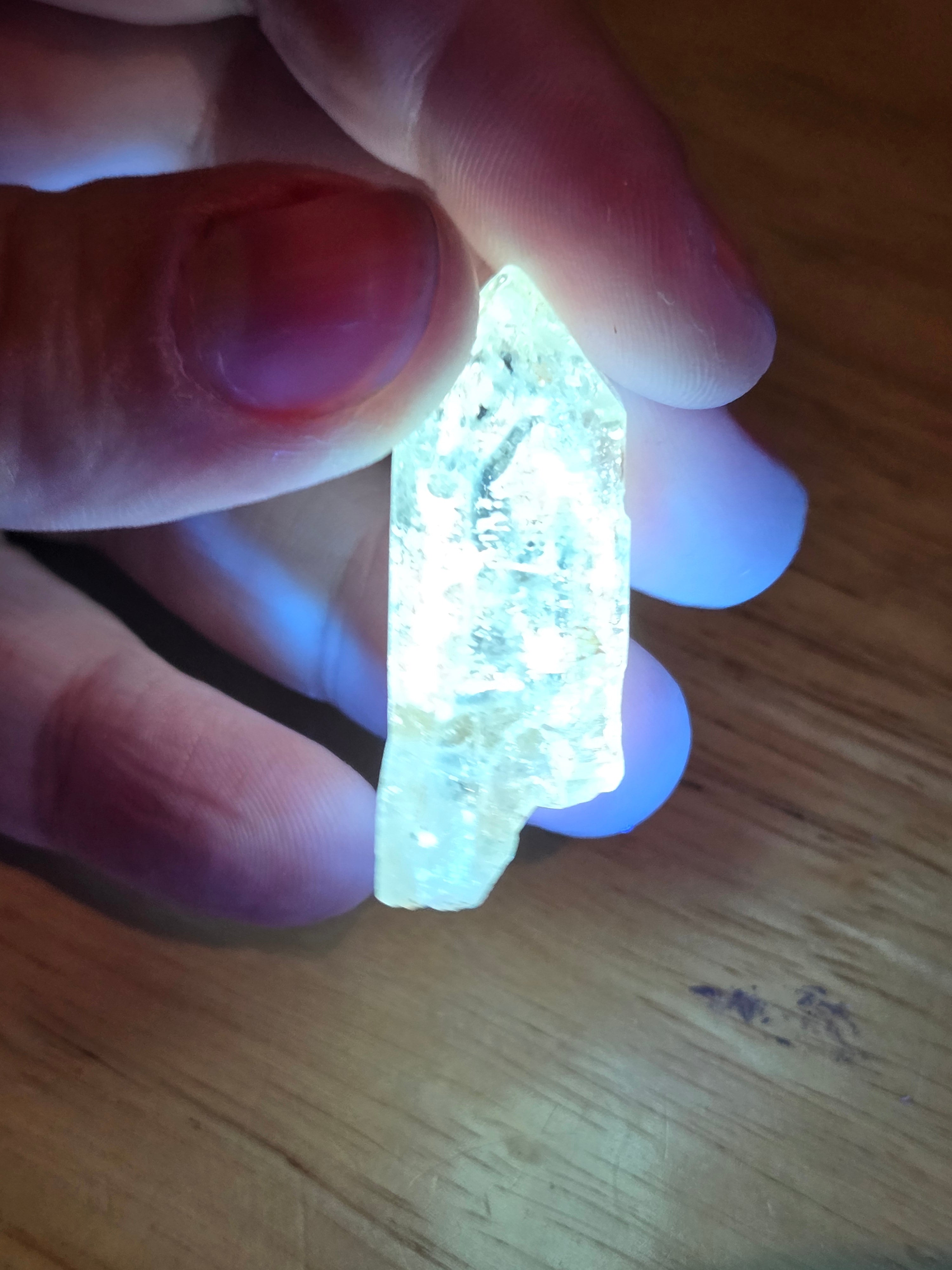 Petroleum crystal specimen