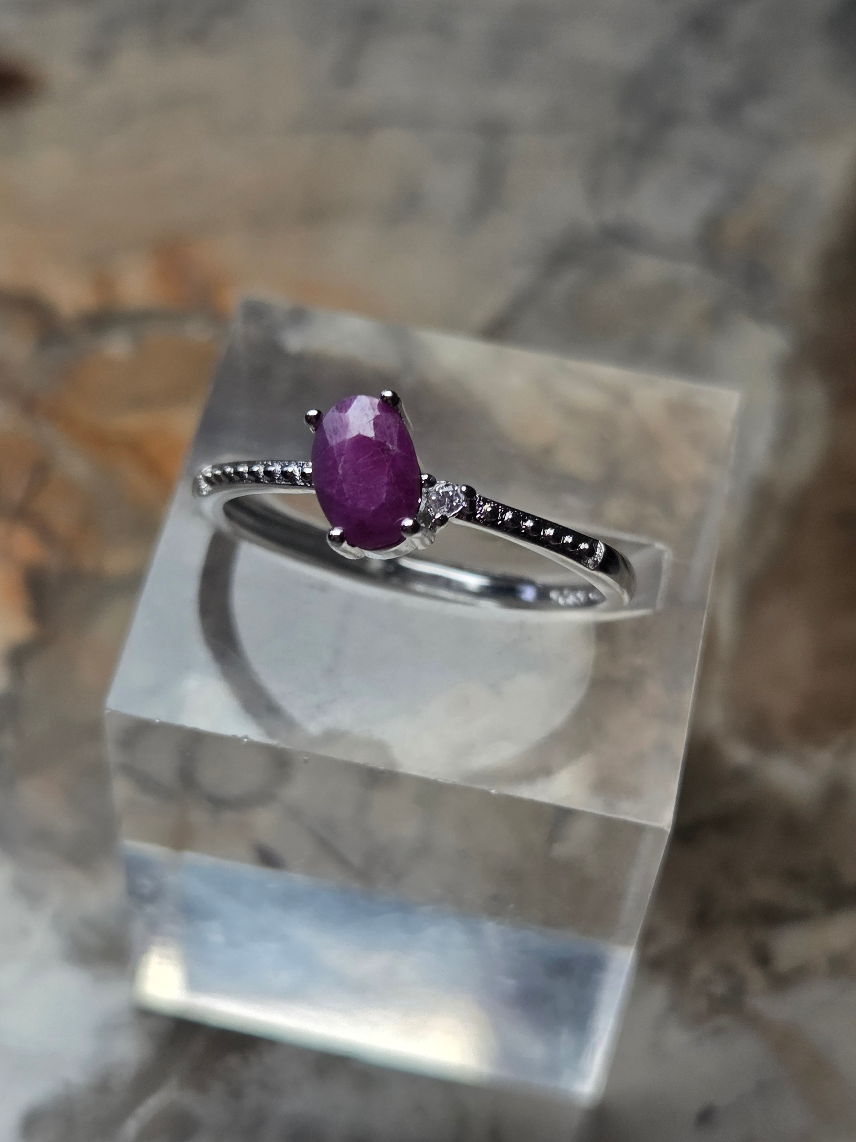S925 Ruby specimen Crystal ajustable ring
