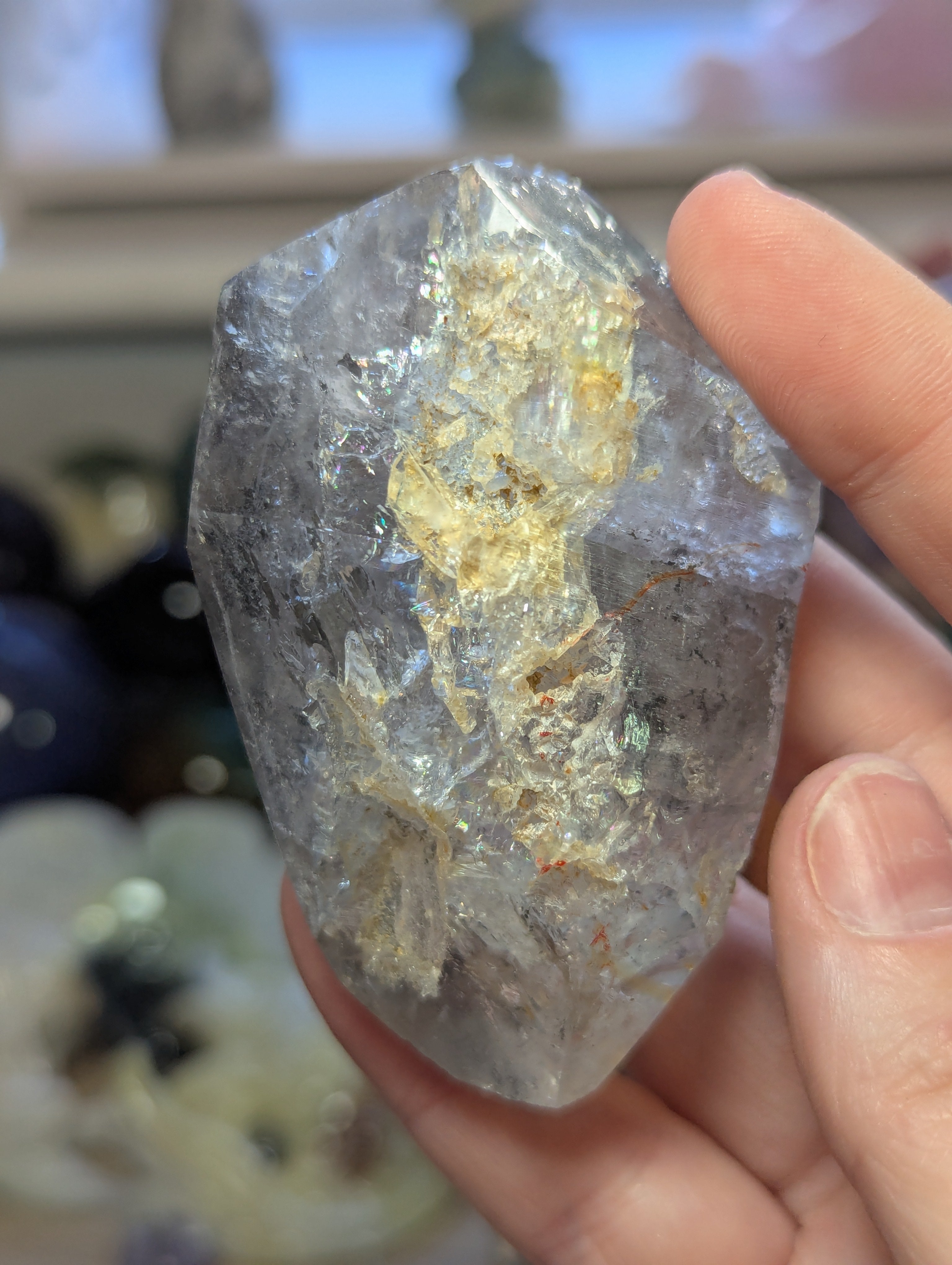 Enhydro crystal specimen