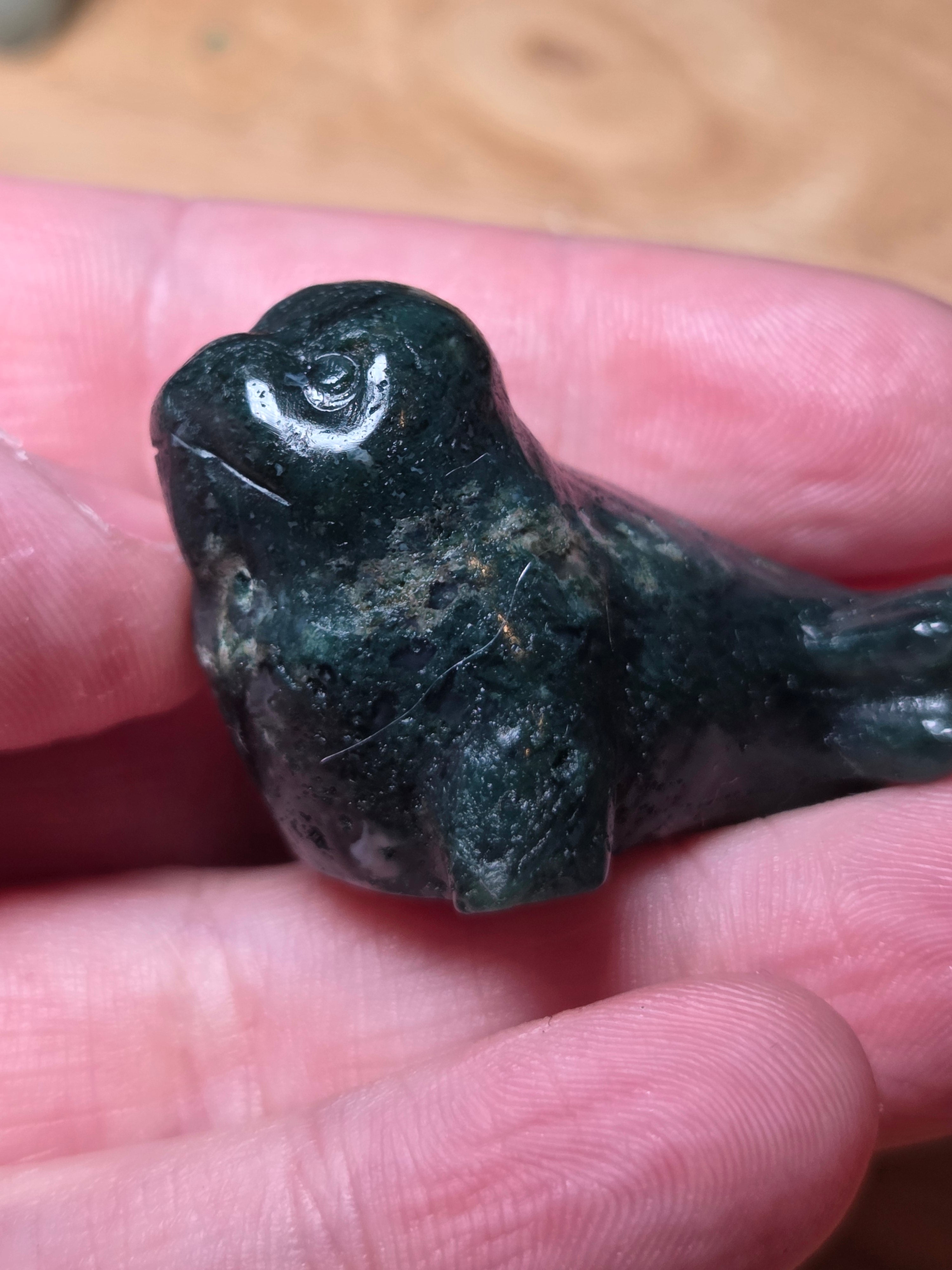 Green Moss Agate crystal Seel carving