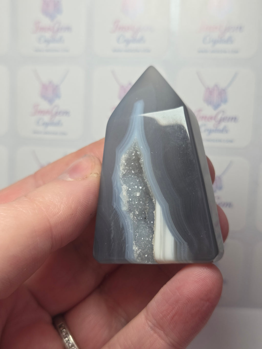Stunning duzy agate crystal tower