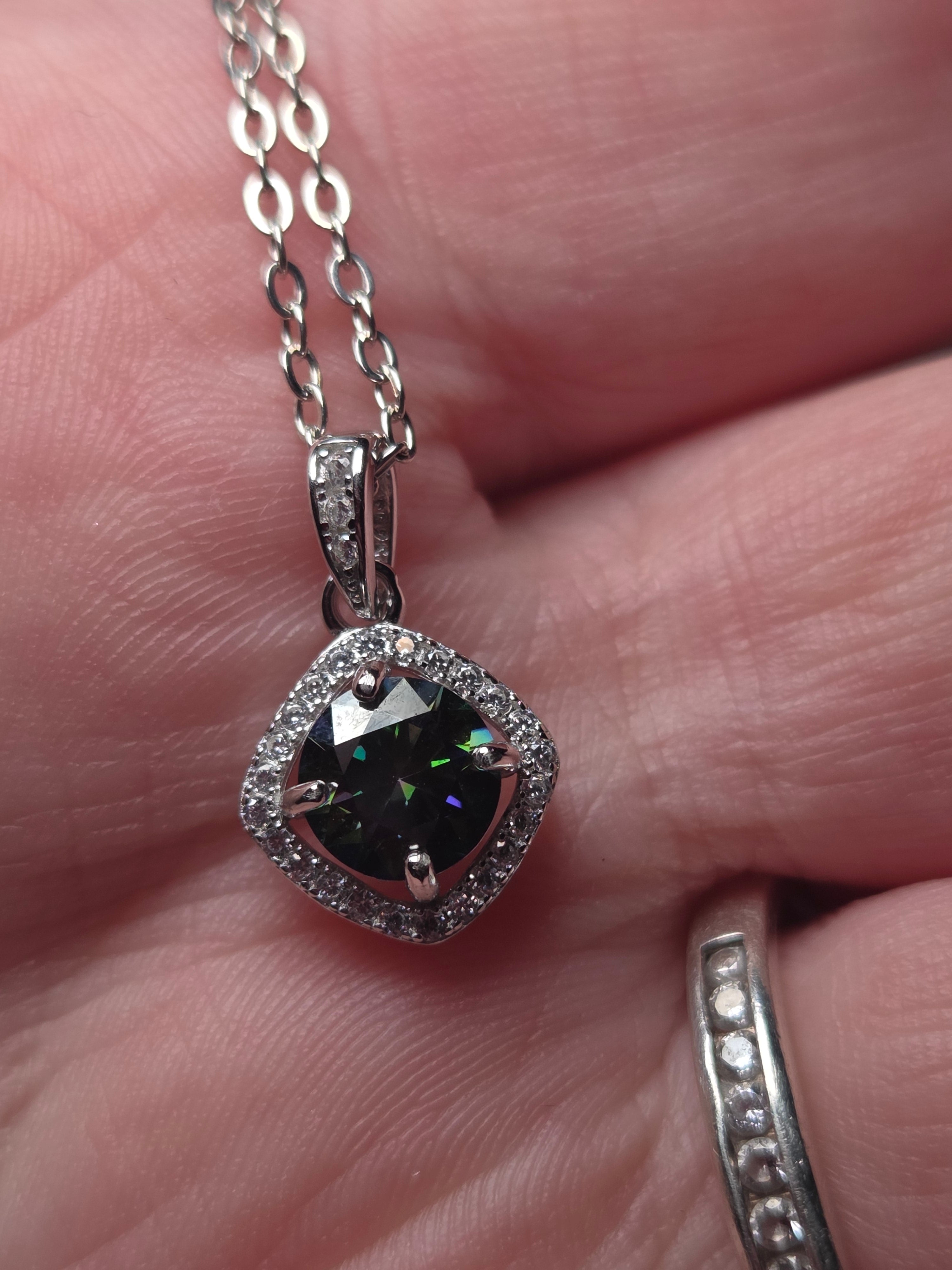 One Carrot Moissonite Diamond necklace with certificate