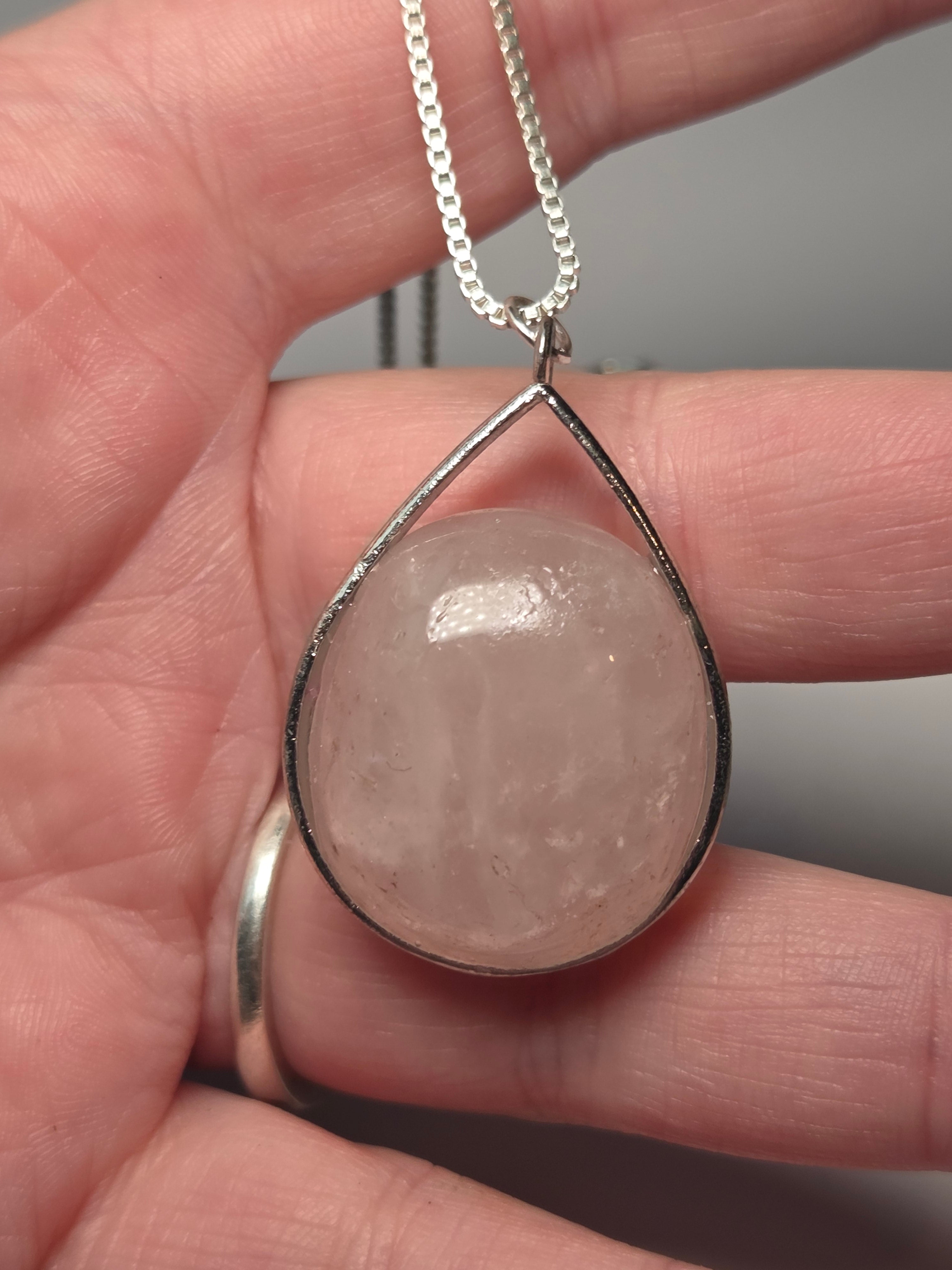 Rose quartz crystal handmade necklace