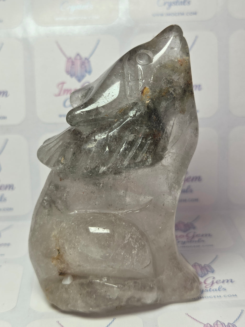 Garden quartz crystal wolf carving