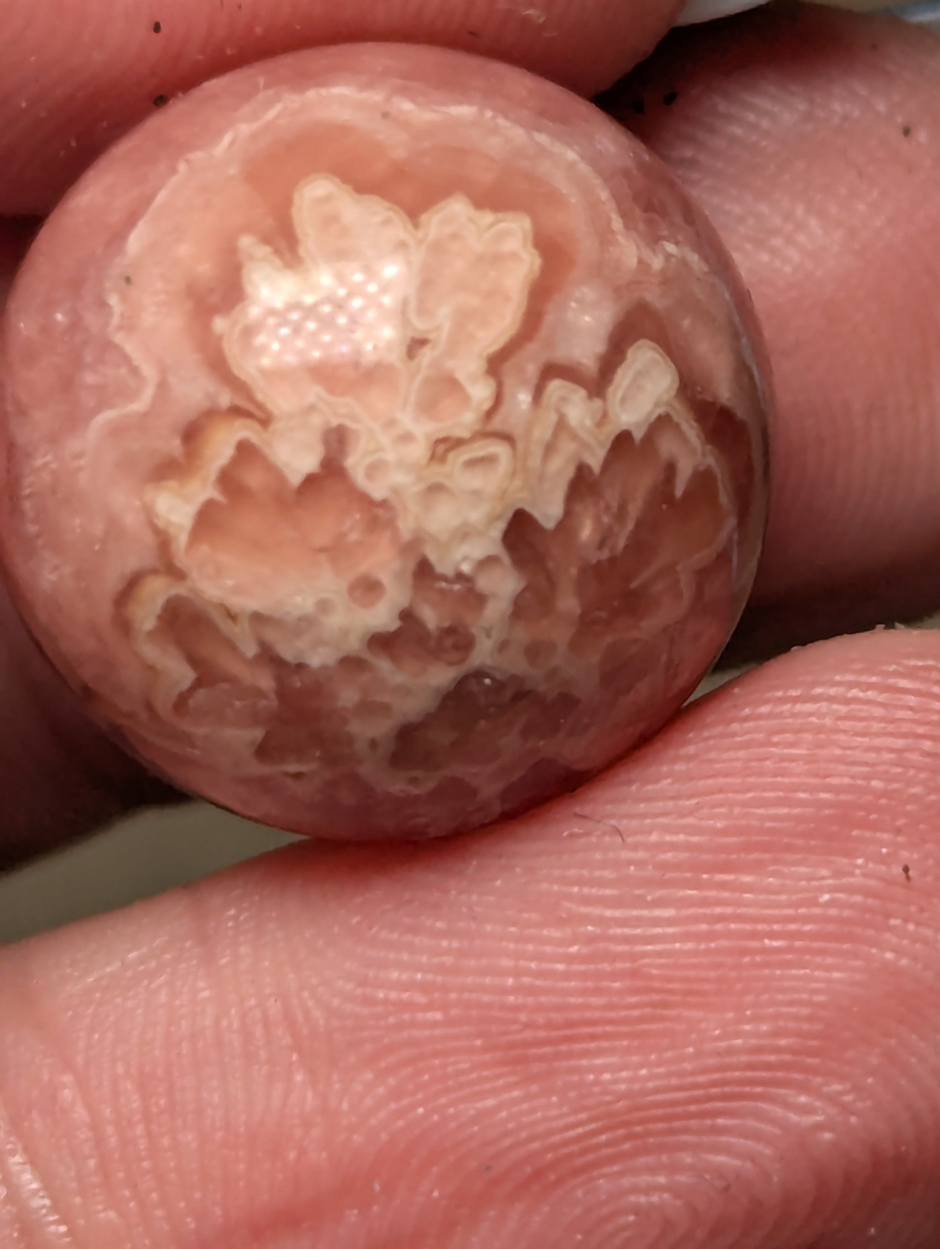 Rhodacrosite crystal spheres