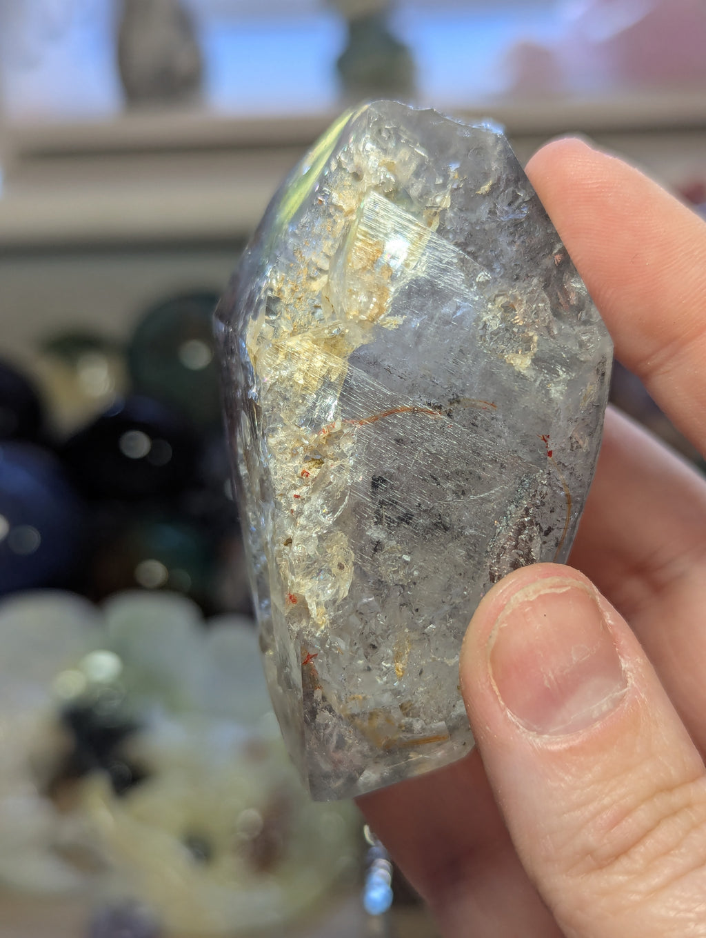 Enhydro crystal specimen