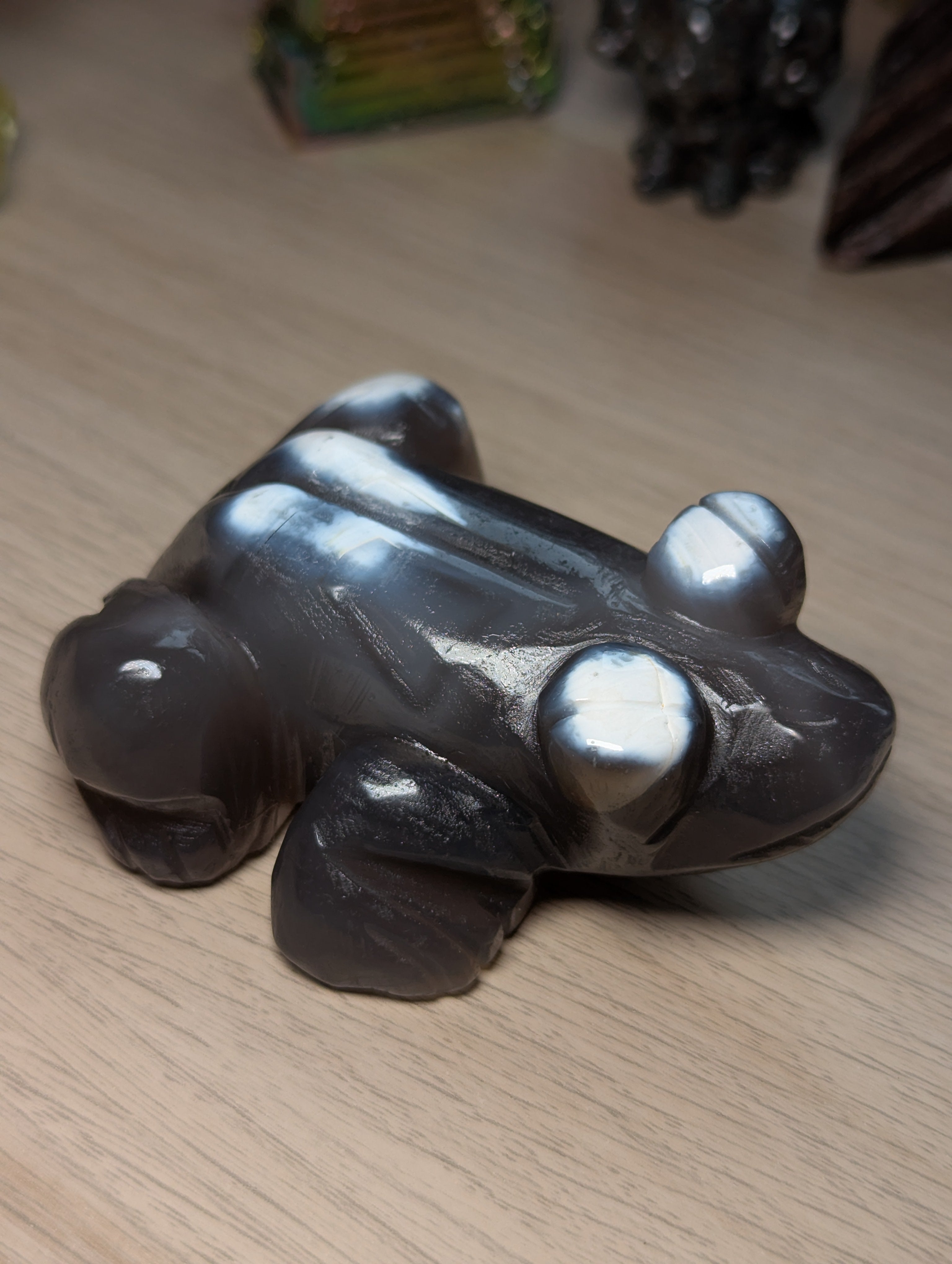 Orca Agate Crazy frog carving