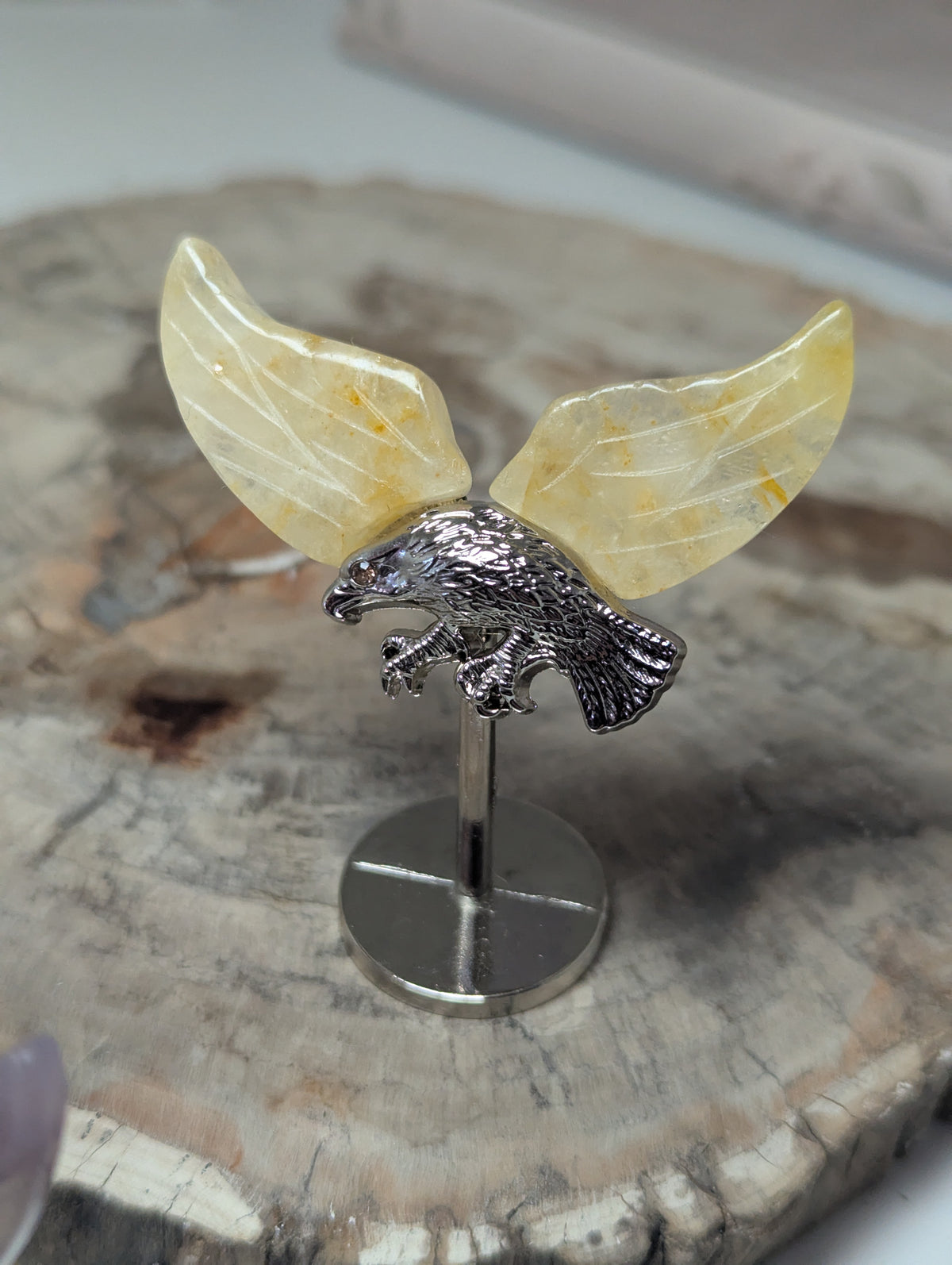Golden healer crystal Egale