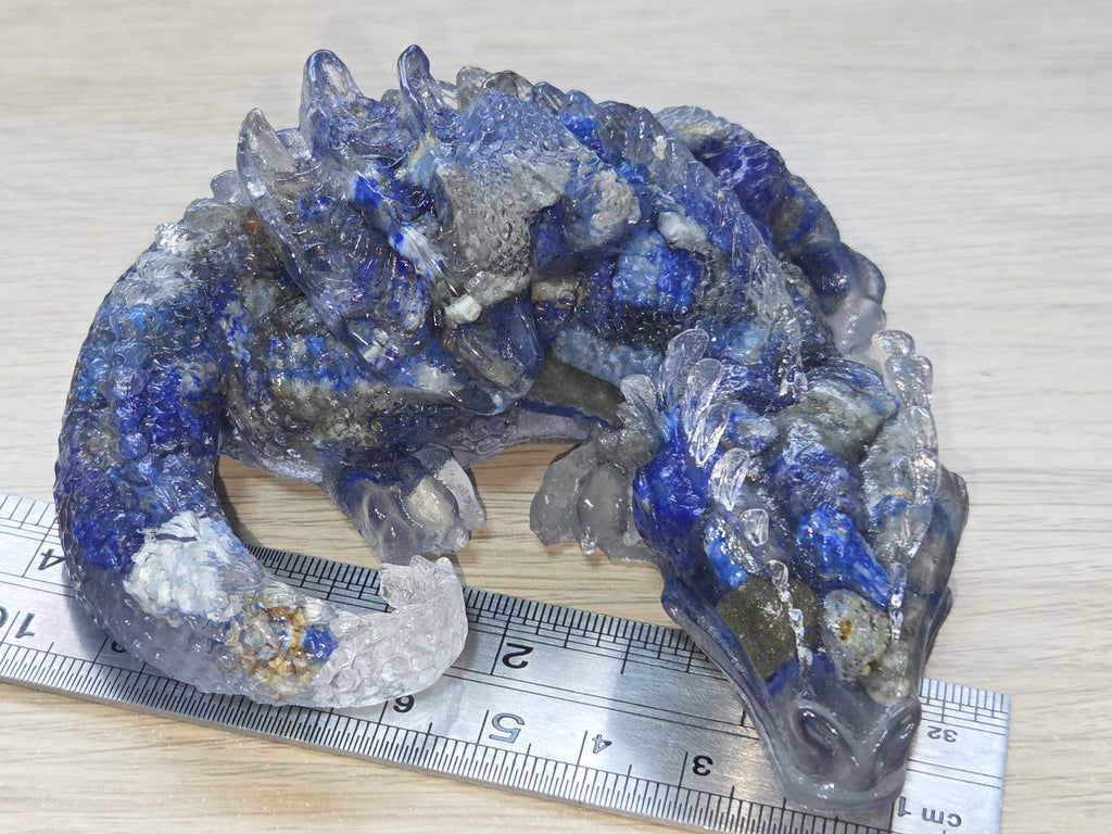 Crystal chip dragon carving