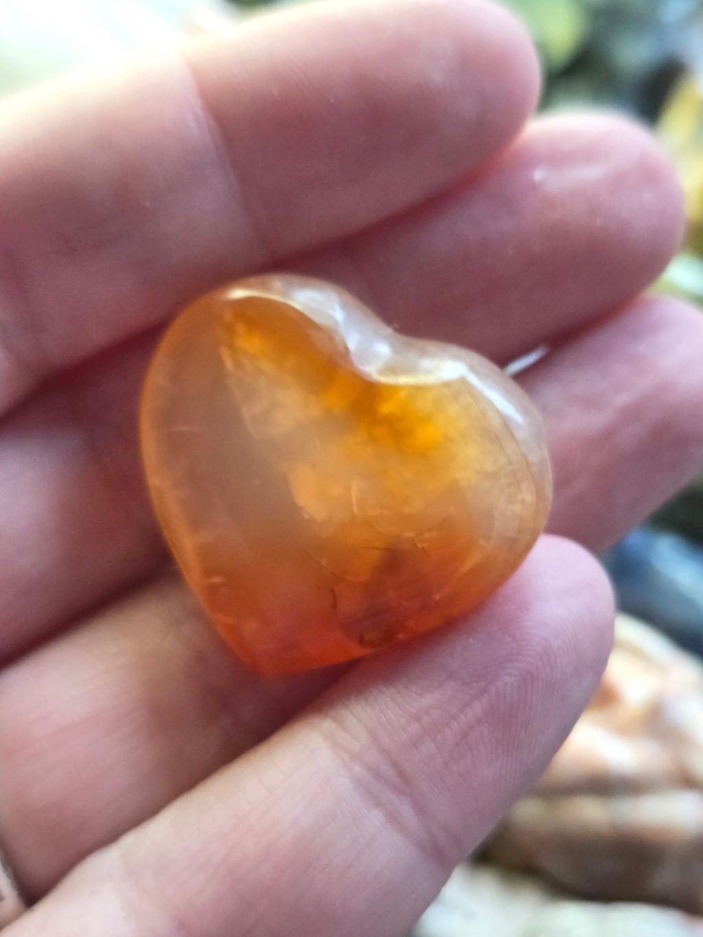 Carnelian crystal heart carving