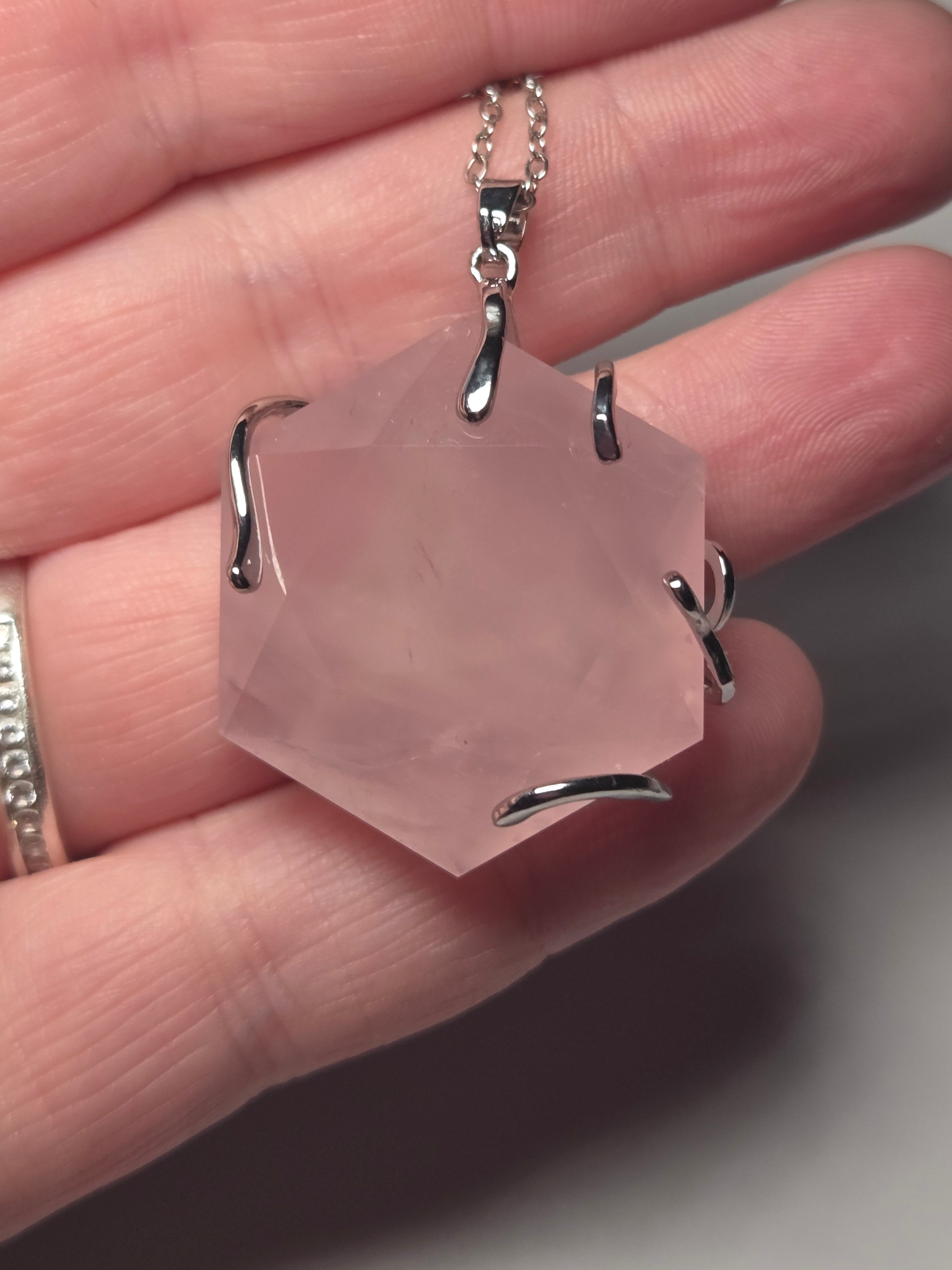 Rose quartz crystal handmade necklace s295