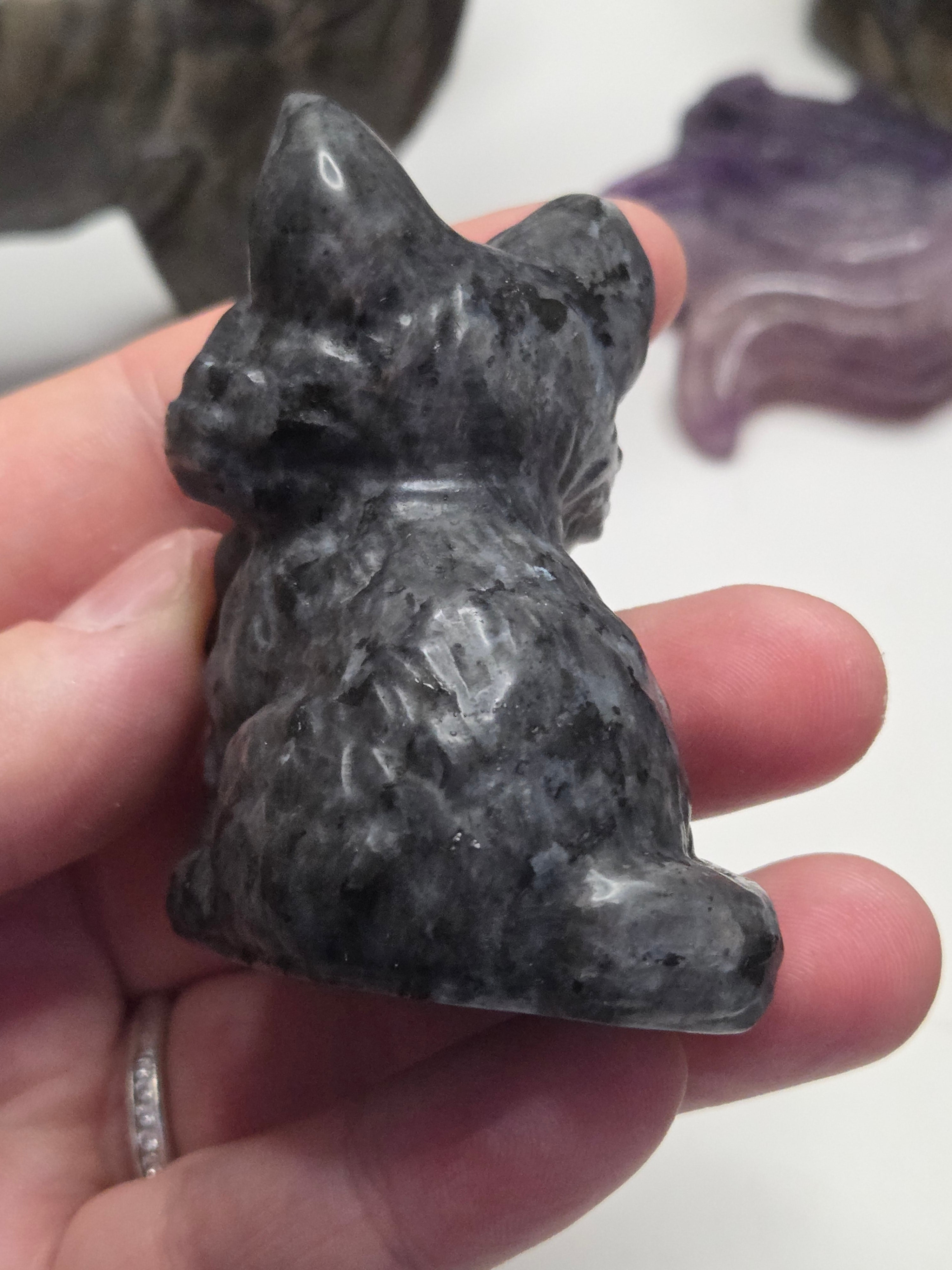 Larvakite crystal cat with  bow carving