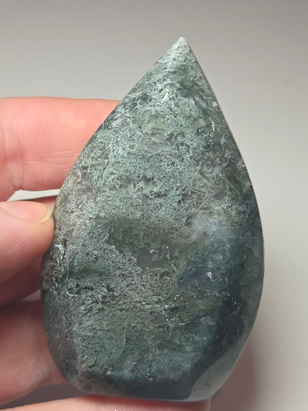 Moss Agate crystal Teardrop carving
